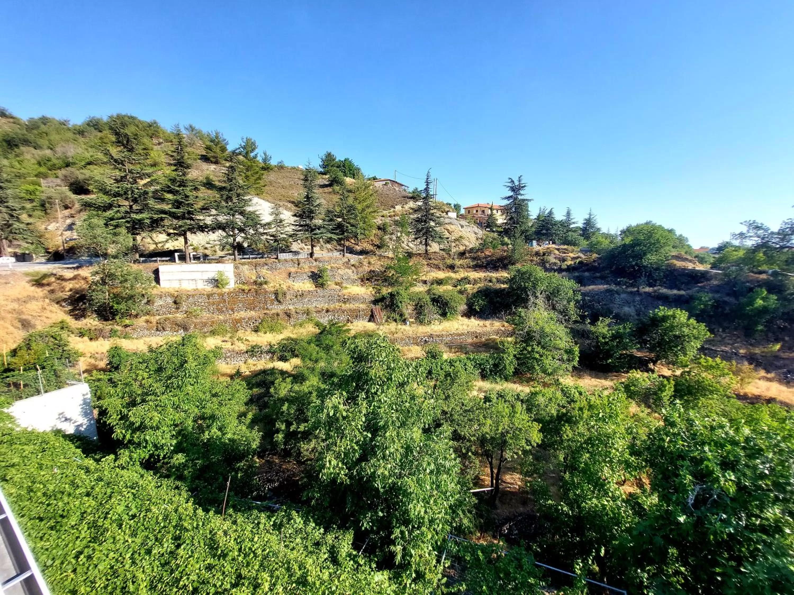 Agros Green Valley Suites