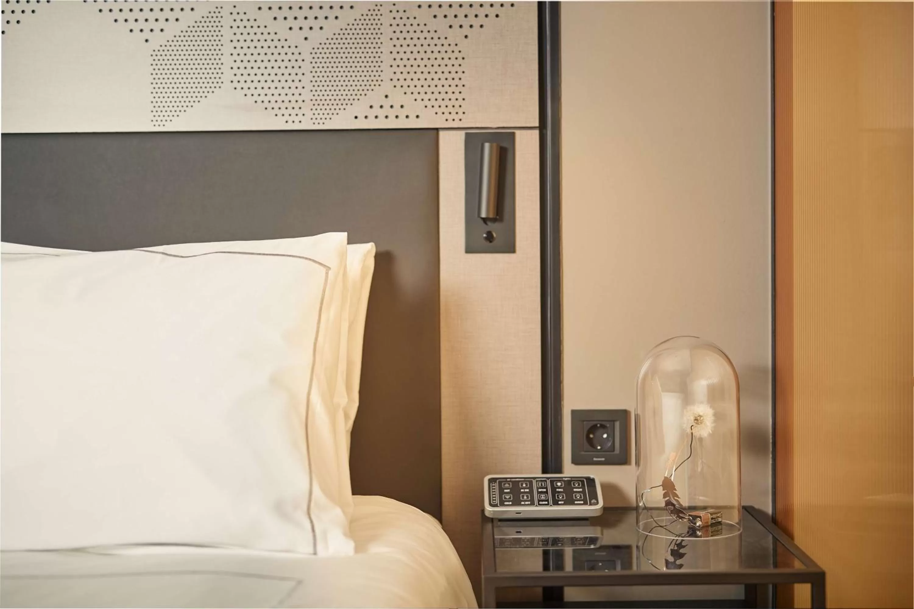 Bedroom, Bed in Park Plaza Vondelpark Amsterdam