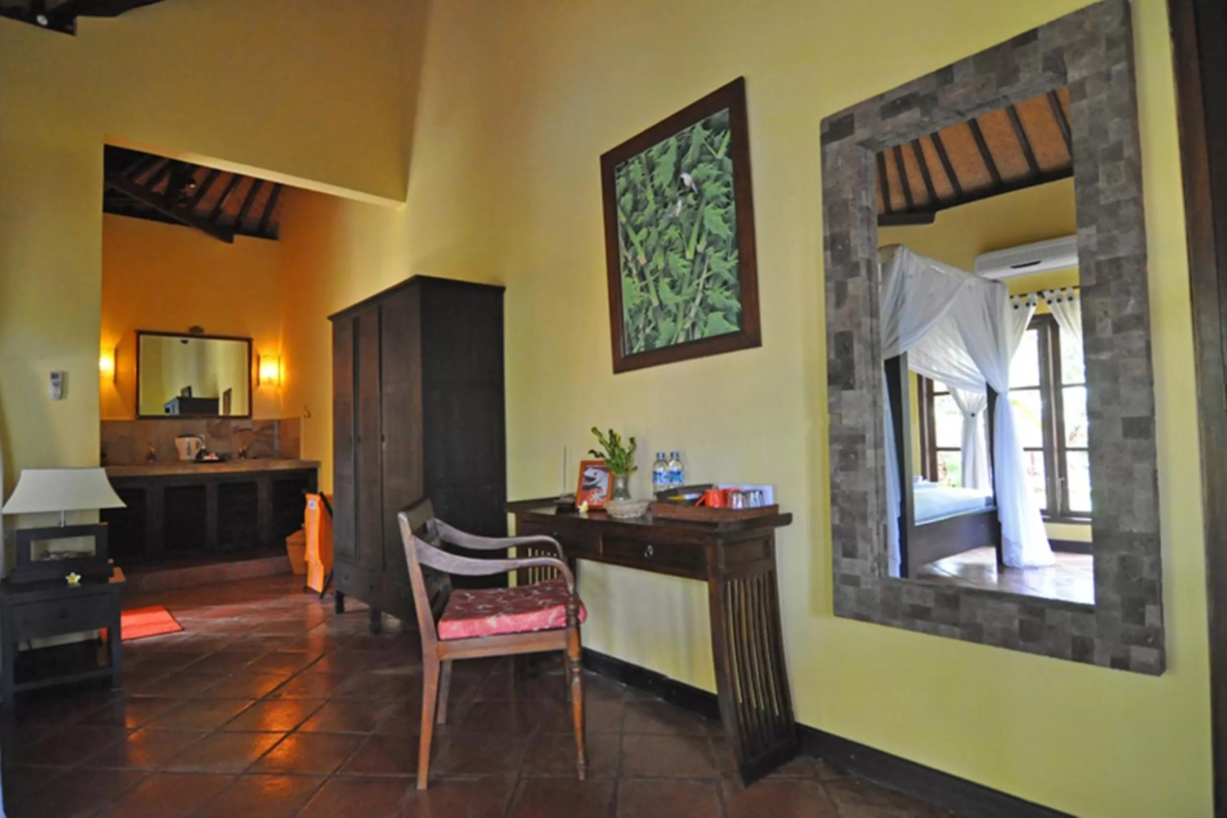 Photo of the whole room in Puri Mangga Sea View Resort and Spa