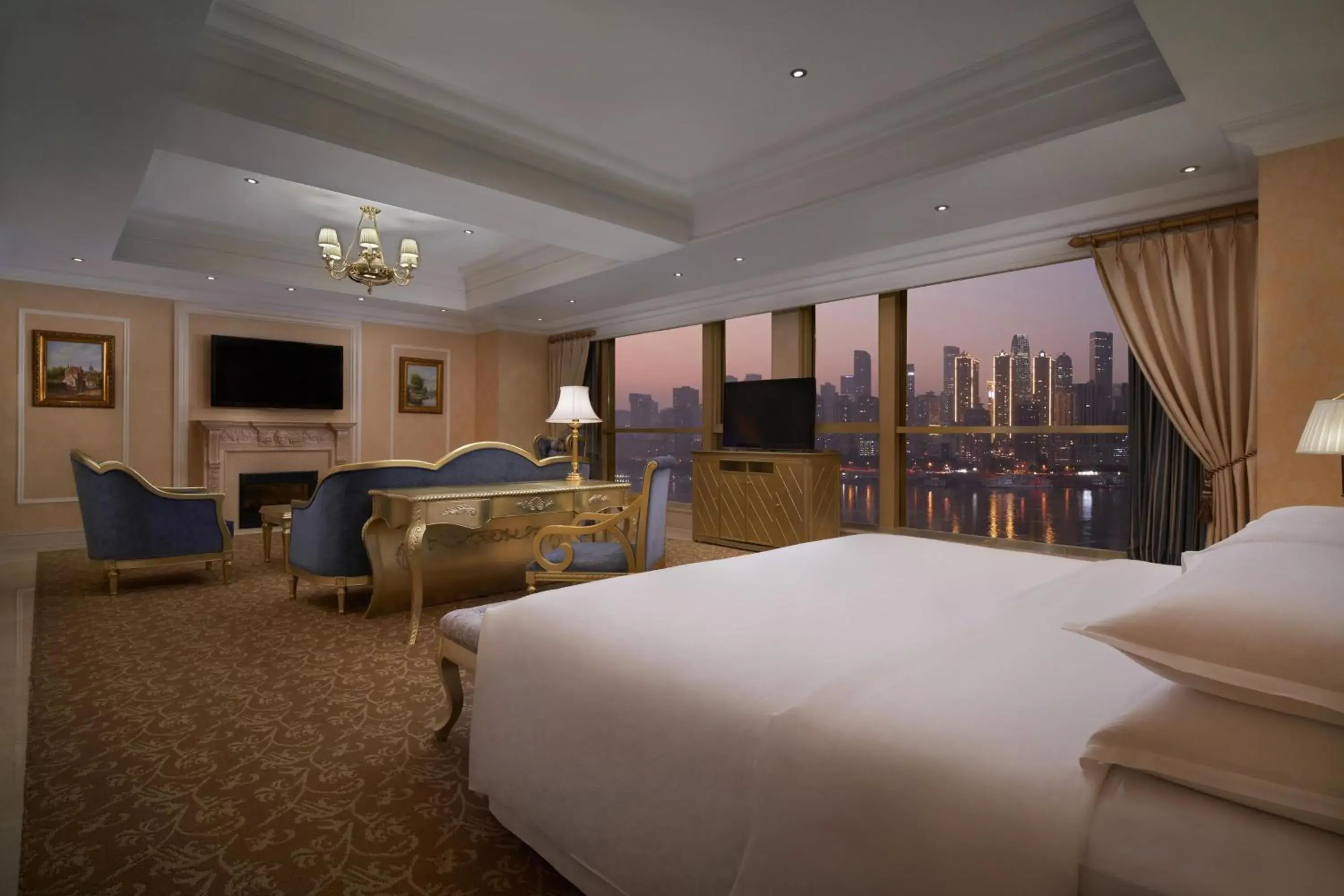 Premier Room in Sheraton Chongqing Hotel Premier Room in Sheraton Chongqing Hotel