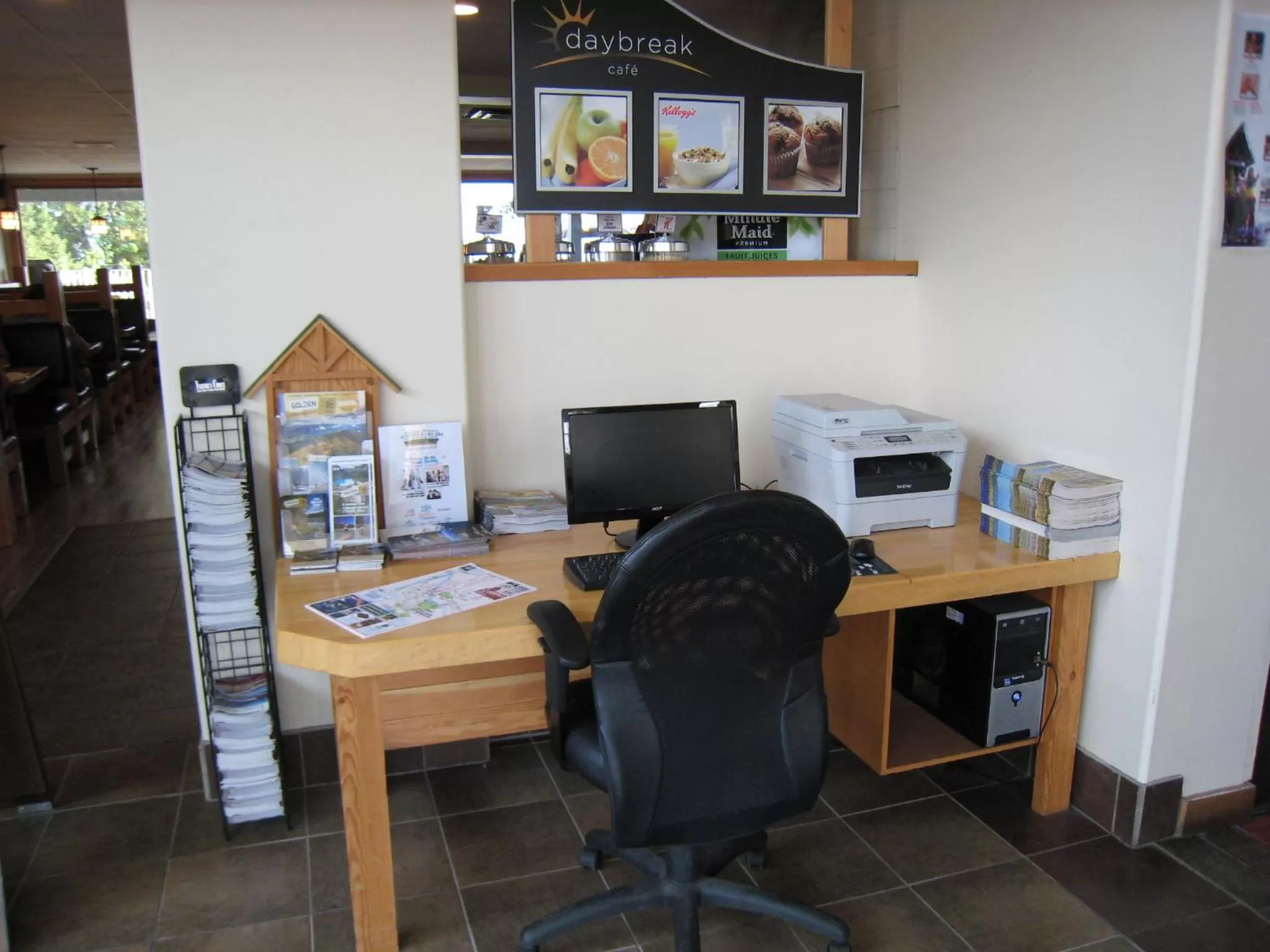 Business facilities in Days Inn by Wyndham Golden