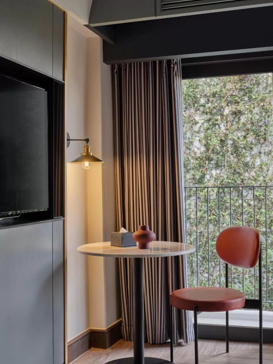 Seating area in The Quarter Onnut by UHG