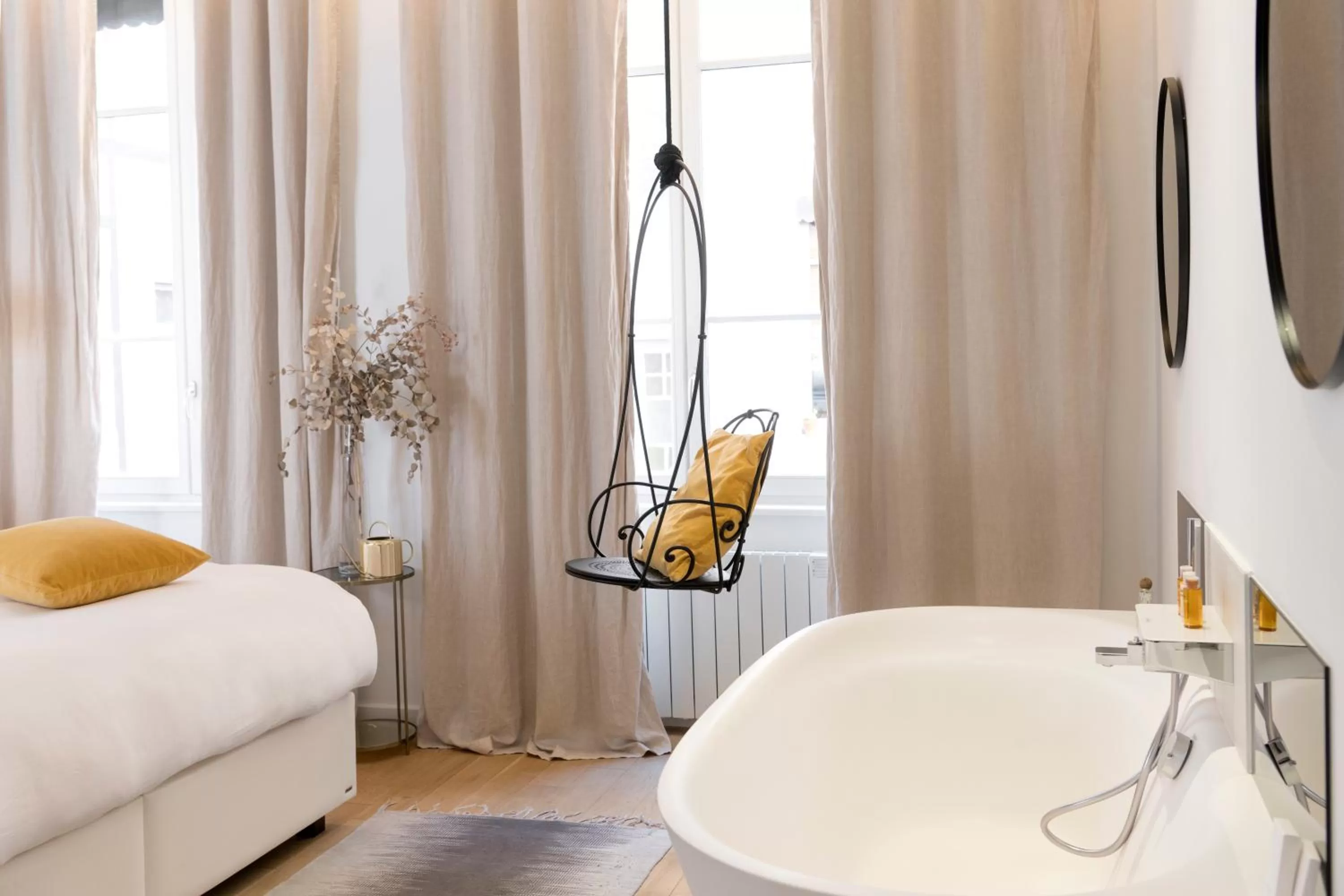 Bathroom in MiHotel Charité