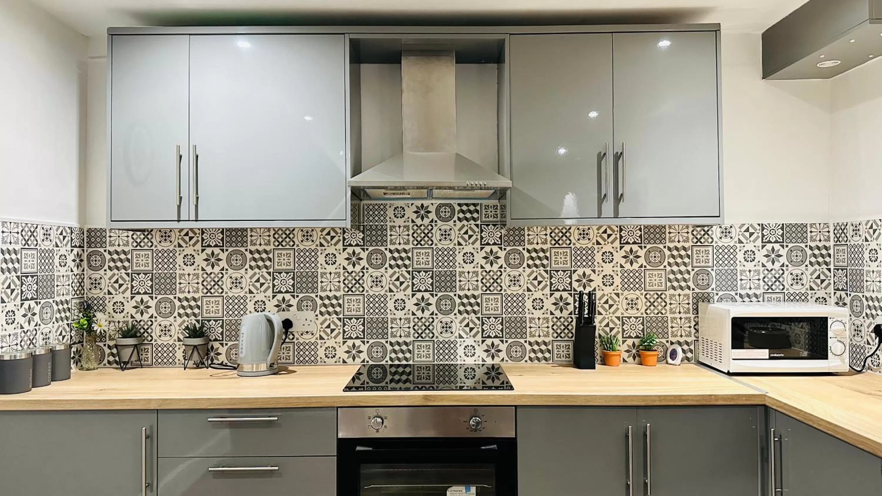 Kitchen/Kitchenette in UR PLACE