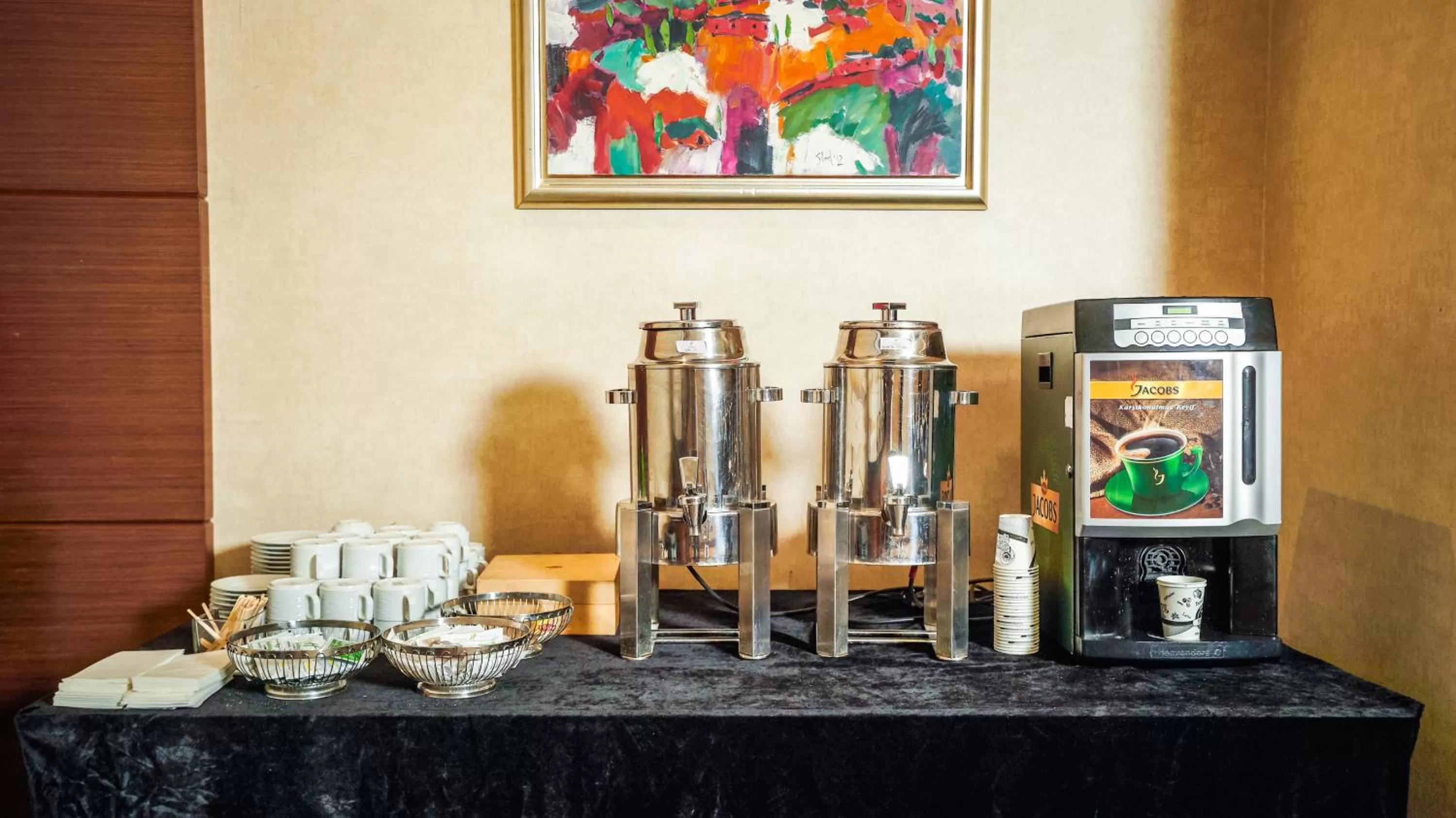Coffee/tea facilities in Holiday Inn Ankara-Kavaklidere by IHG