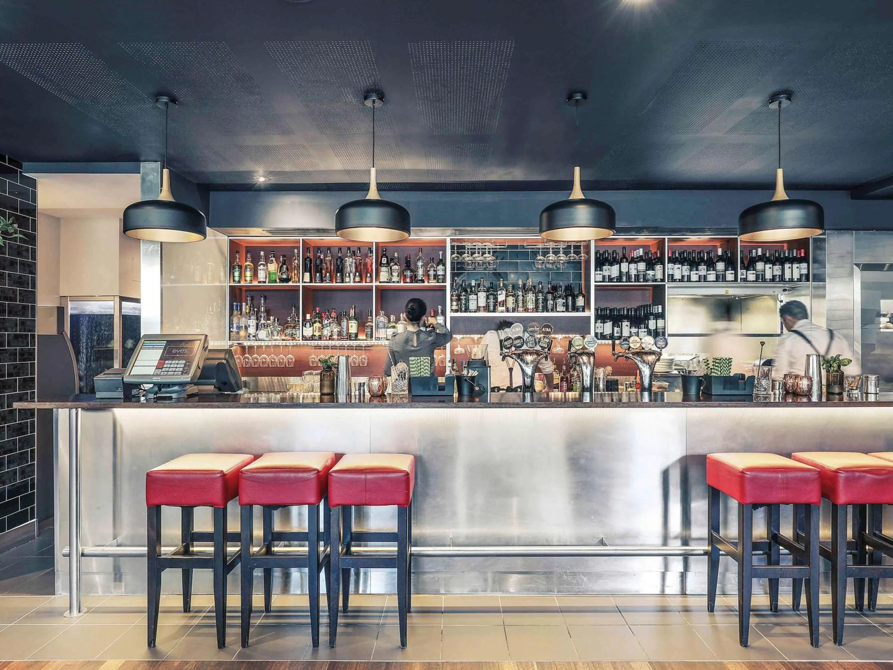 Restaurant/places to eat in Mercure Sydney