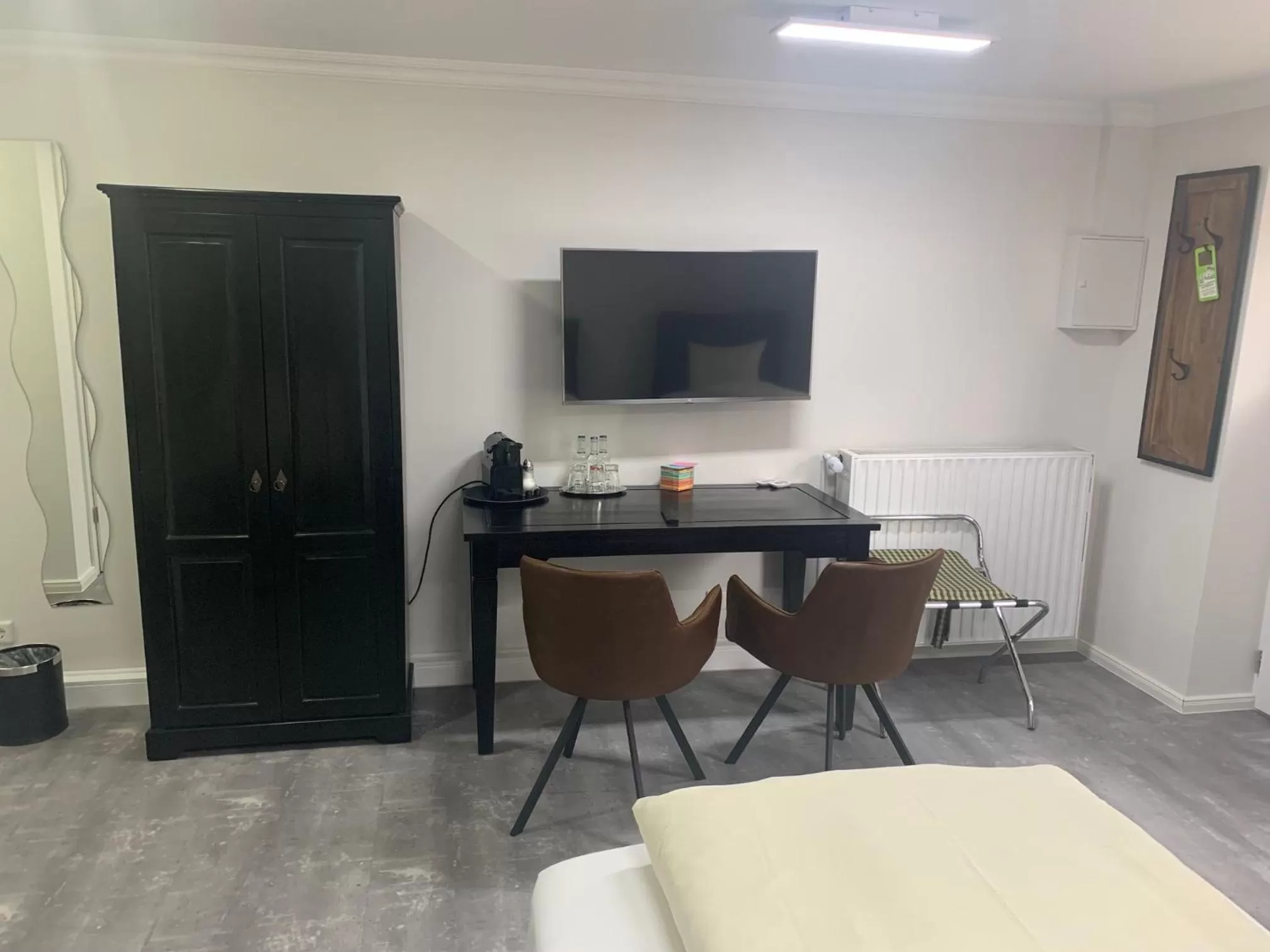 Photo of the whole room in RobrookS Hotel Garni