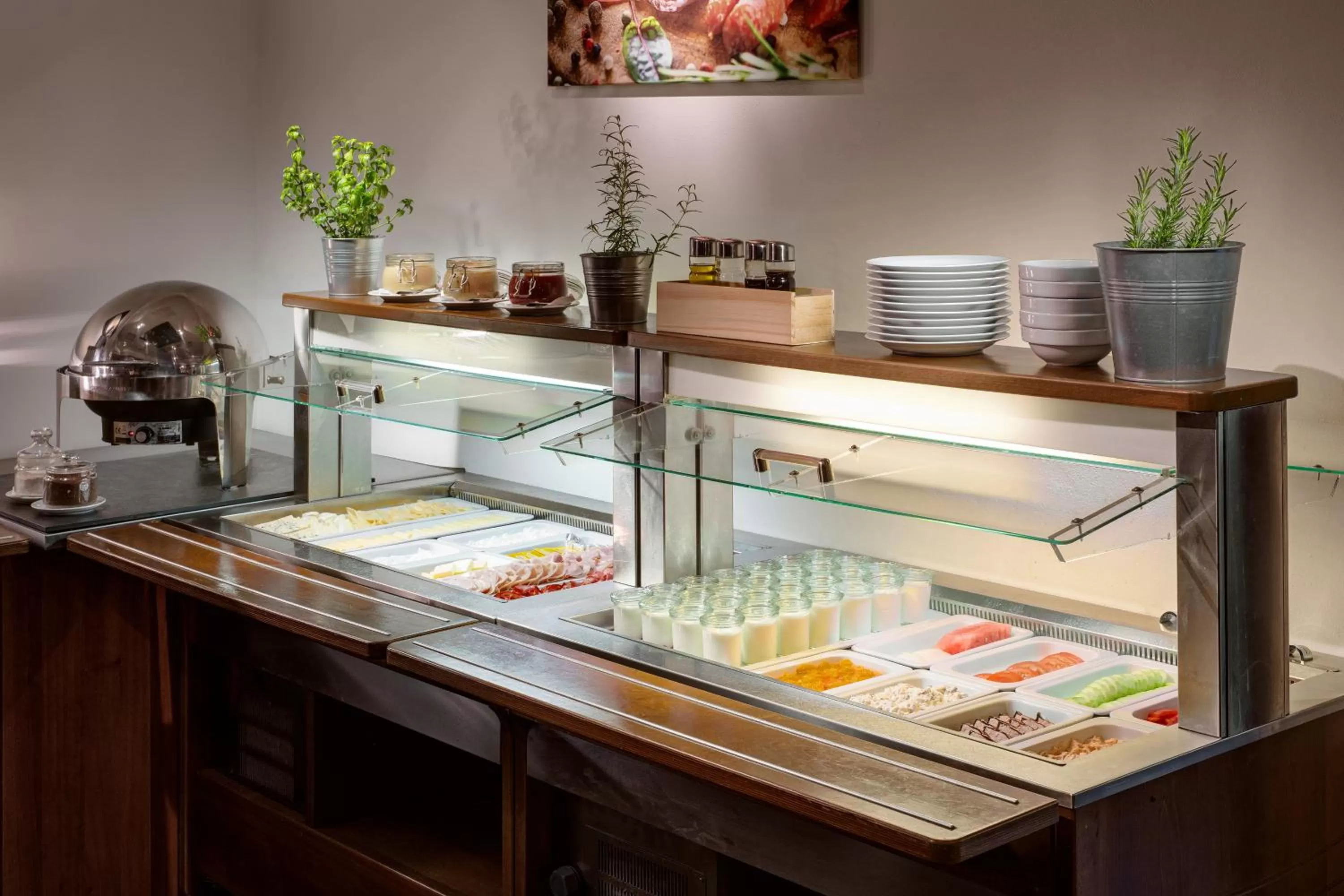 Restaurant/places to eat in Clarion Hotel Prague City