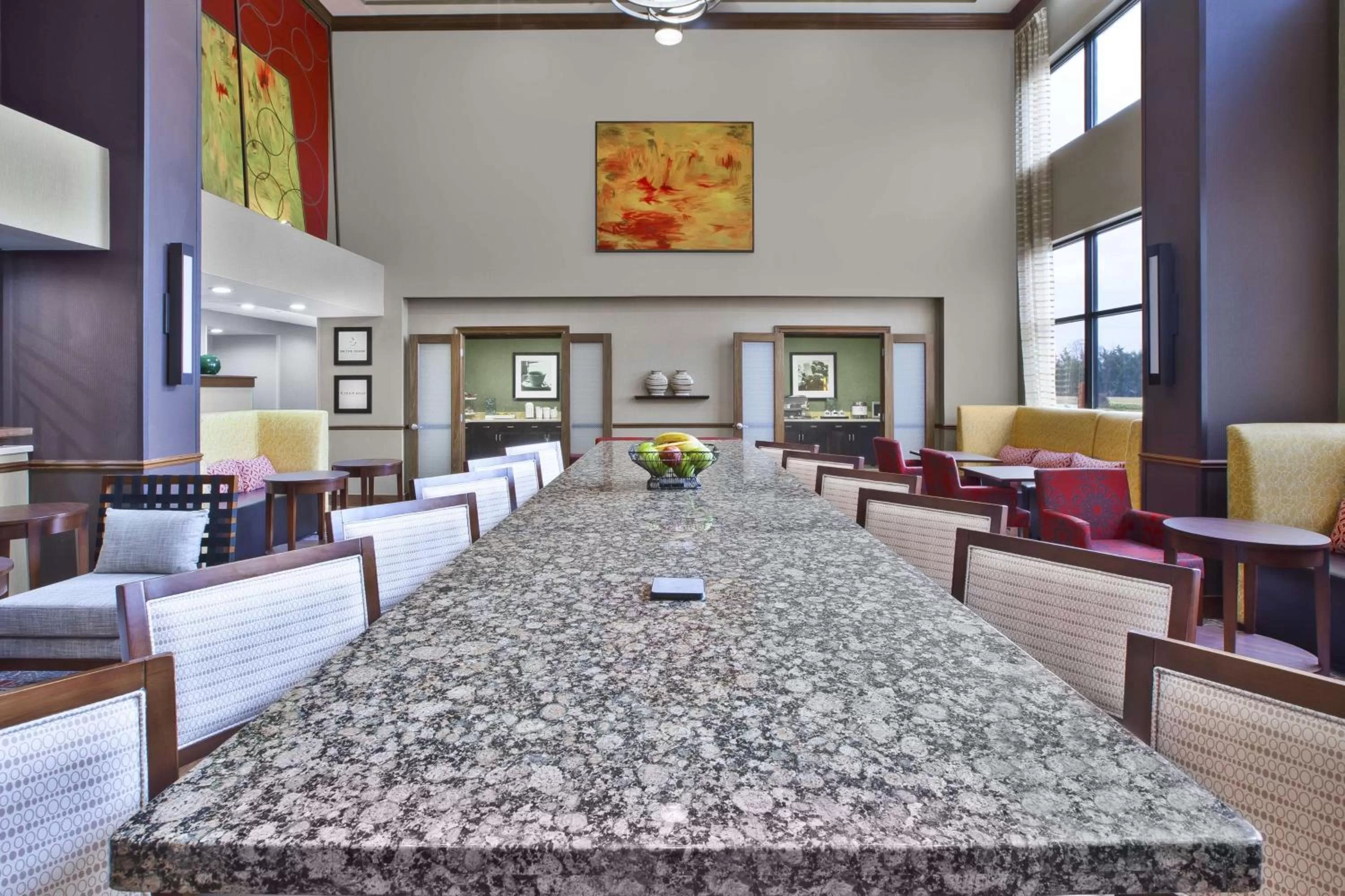 Lobby or reception in Hampton Inn & Suites Springboro