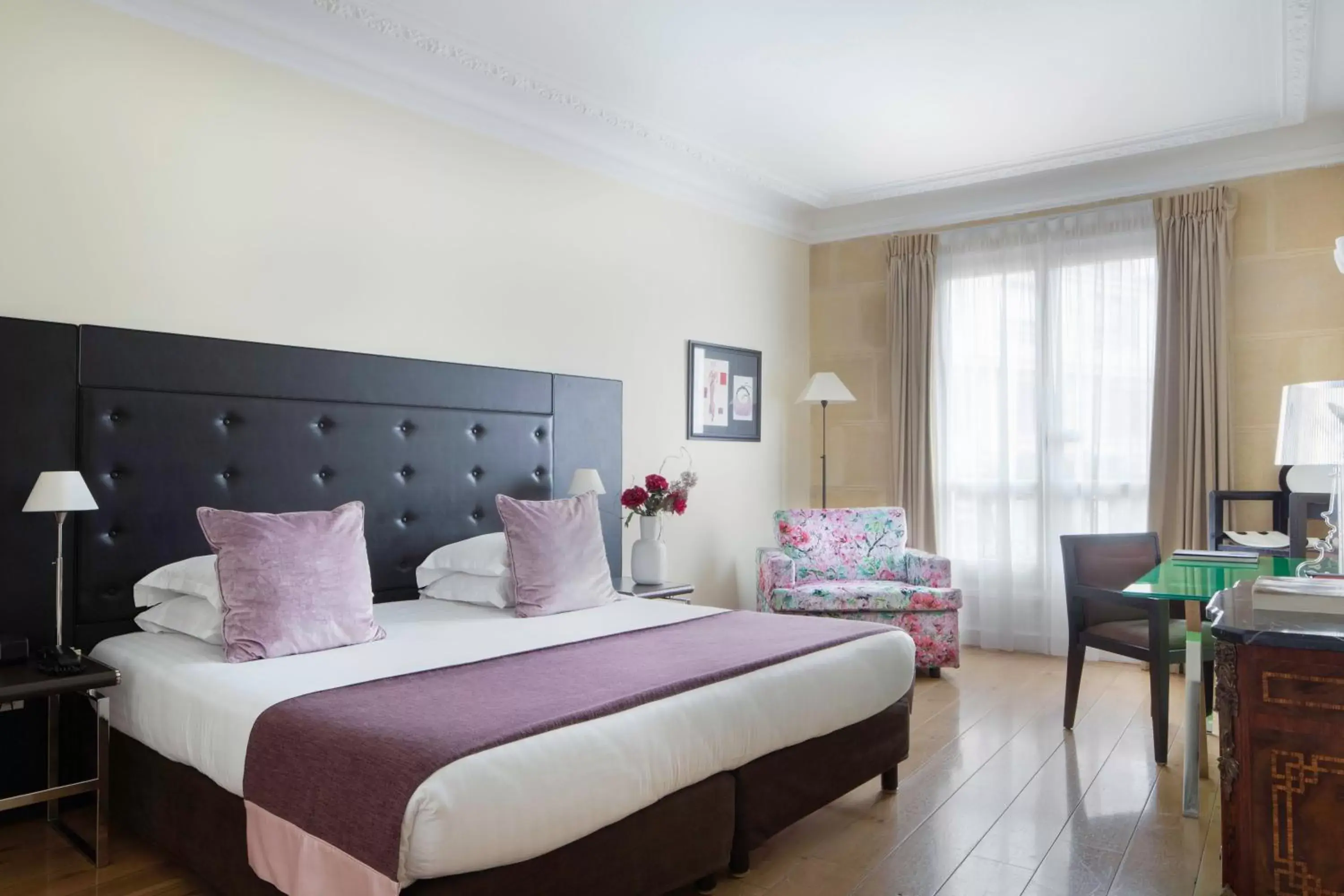 Privilege Room in Le 123 Elysees - Astotel Privilege Room in Le 123 Elysees - Astotel