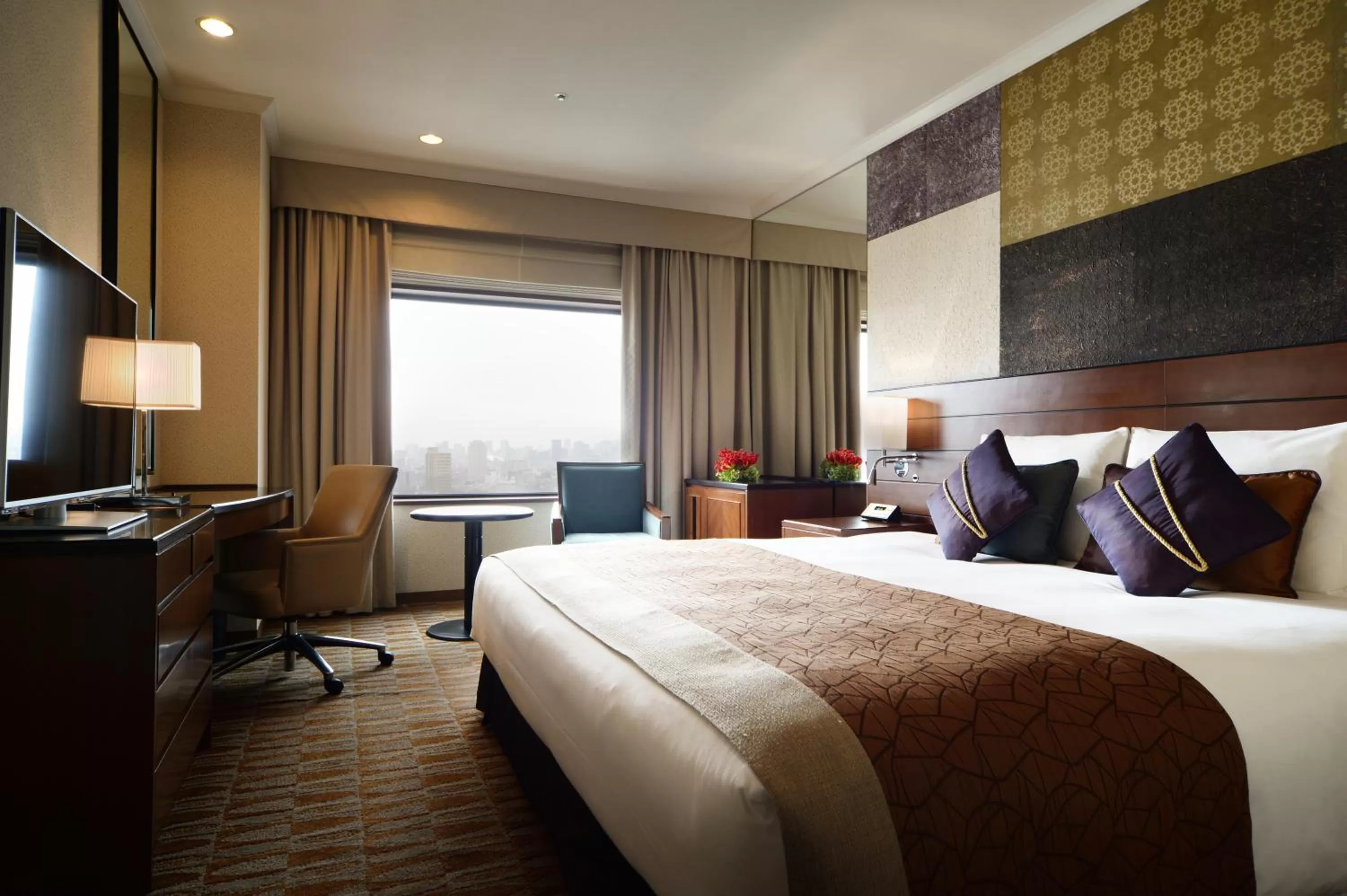 Bed in Hotel Metropolitan Tokyo Ikebukuro