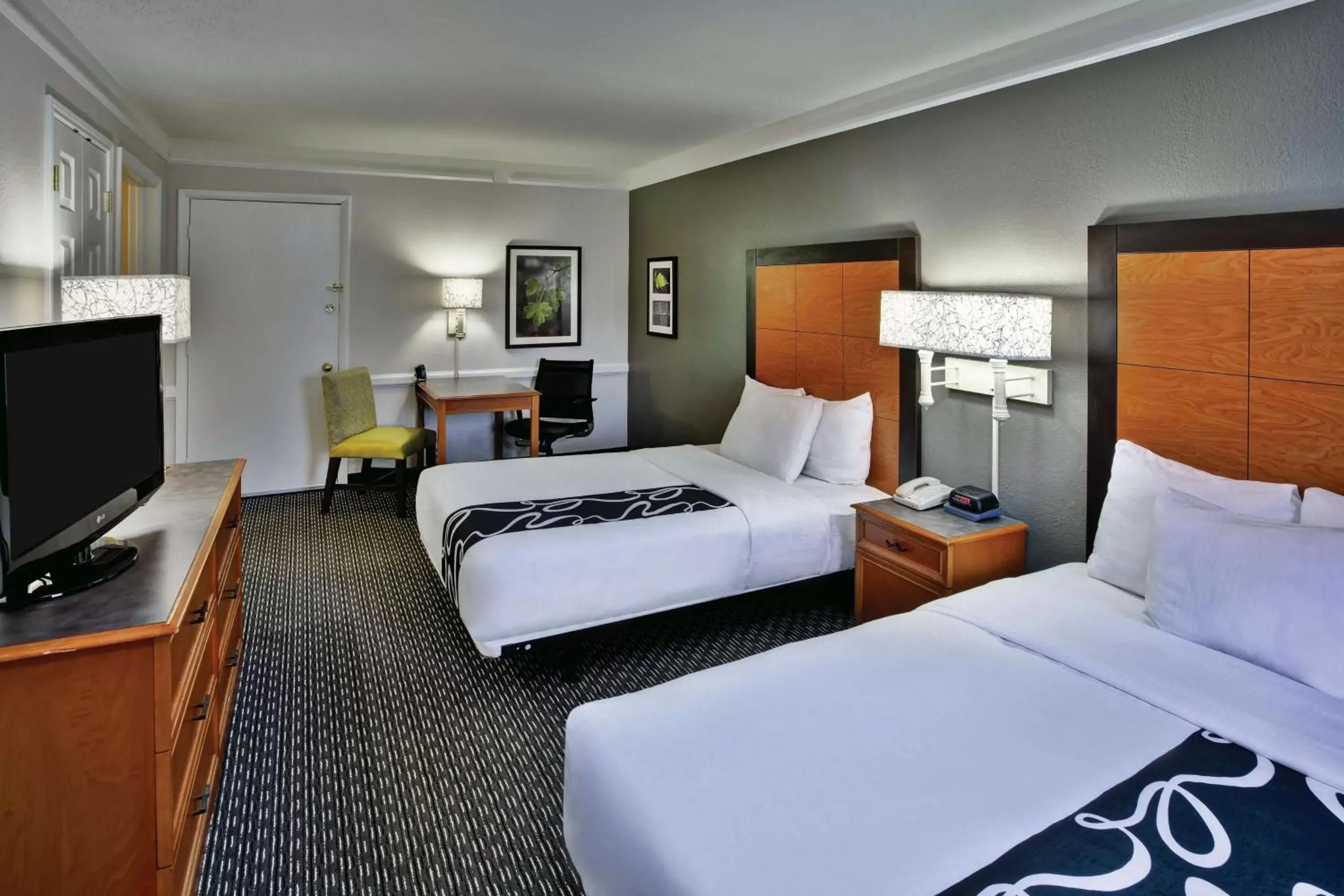 Double Room with Two Double Beds - Mobility Access/Non-Smoking in La Quinta Inn by Wyndham Nashville South Double Room with Two Double Beds - Mobility Access/Non-Smoking in La Quinta Inn by Wyndham Nashville South