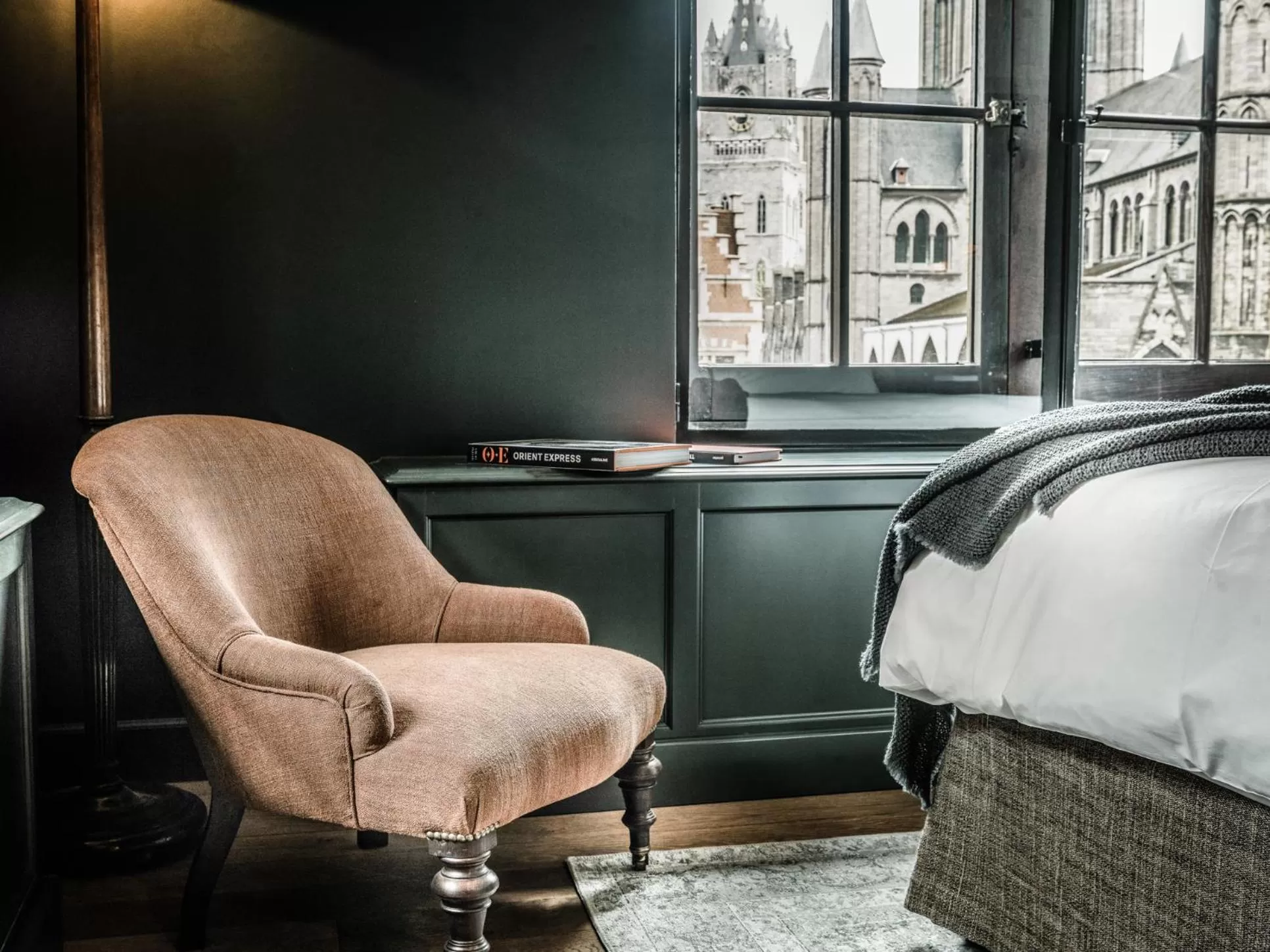 Living room in 1898 The Post