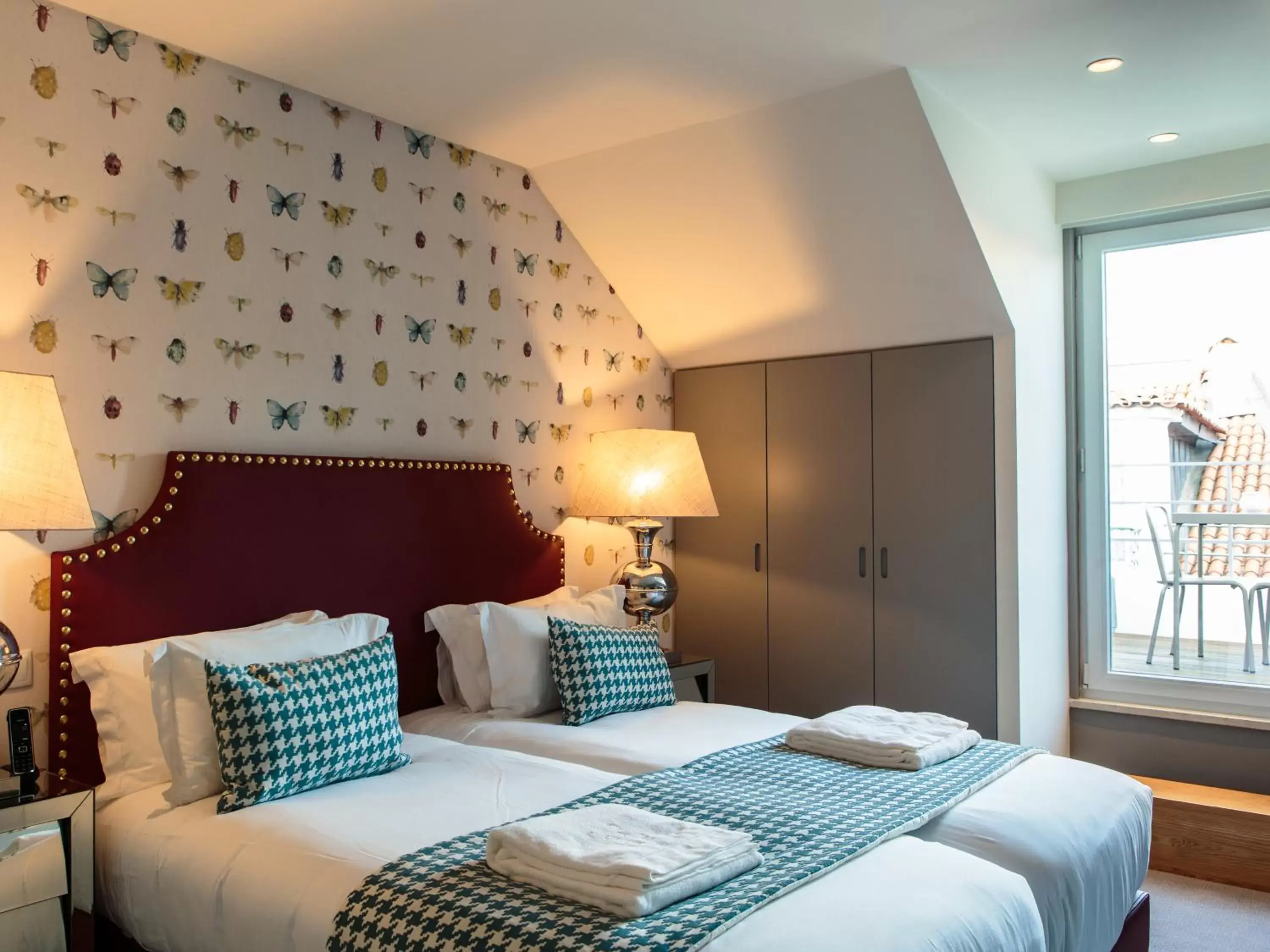 Attic Double or Twin Room with Terrace in Dear Lisbon - Gallery House Attic Double or Twin Room with Terrace in Dear Lisbon - Gallery House