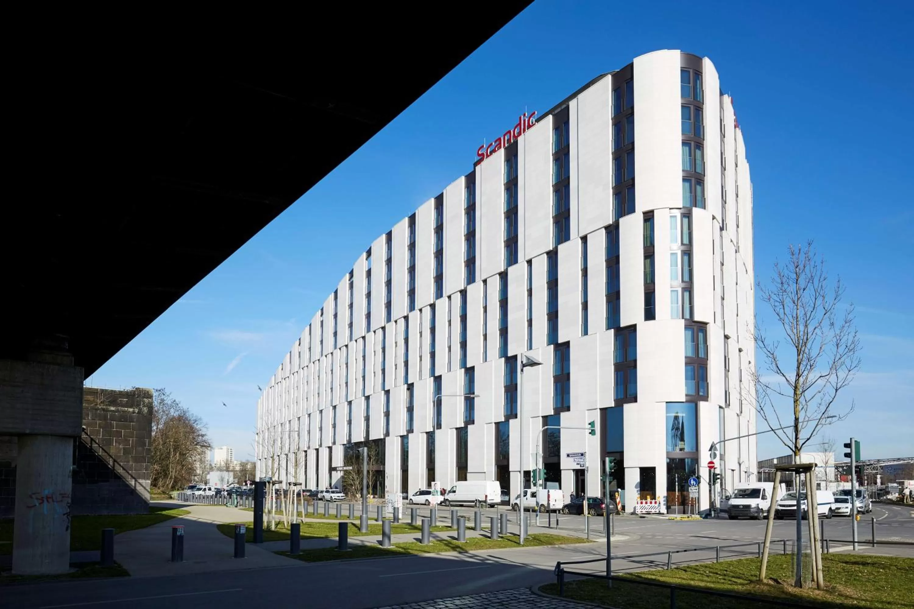 Property building in Scandic Frankfurt Hafenpark