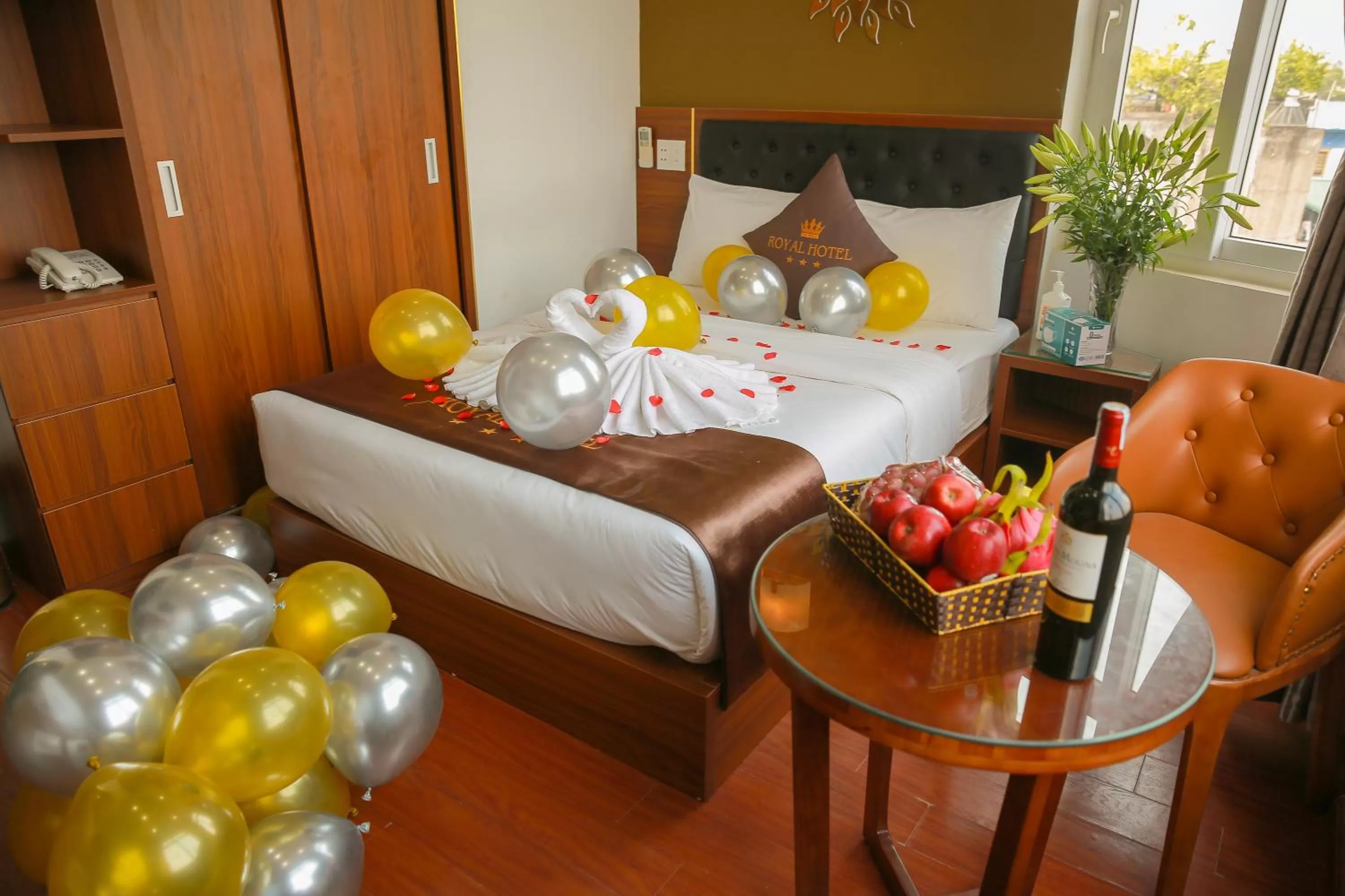 Bedroom in Royal Hotel