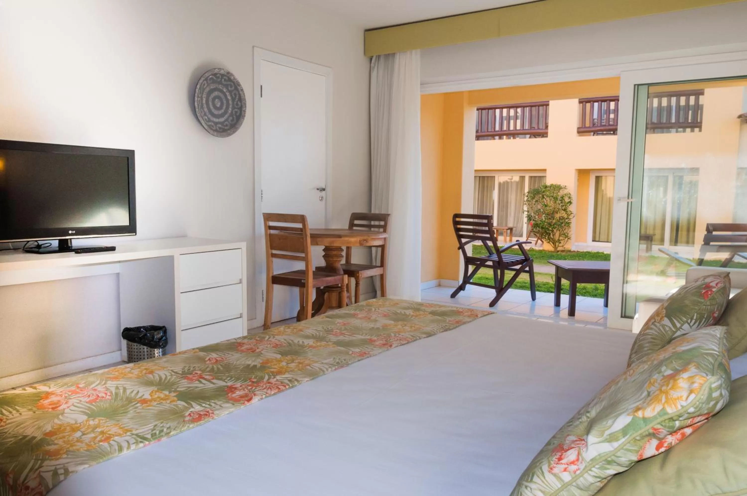 Photo of the whole room, Bed in Búzios Beach Resort by WAM Experience