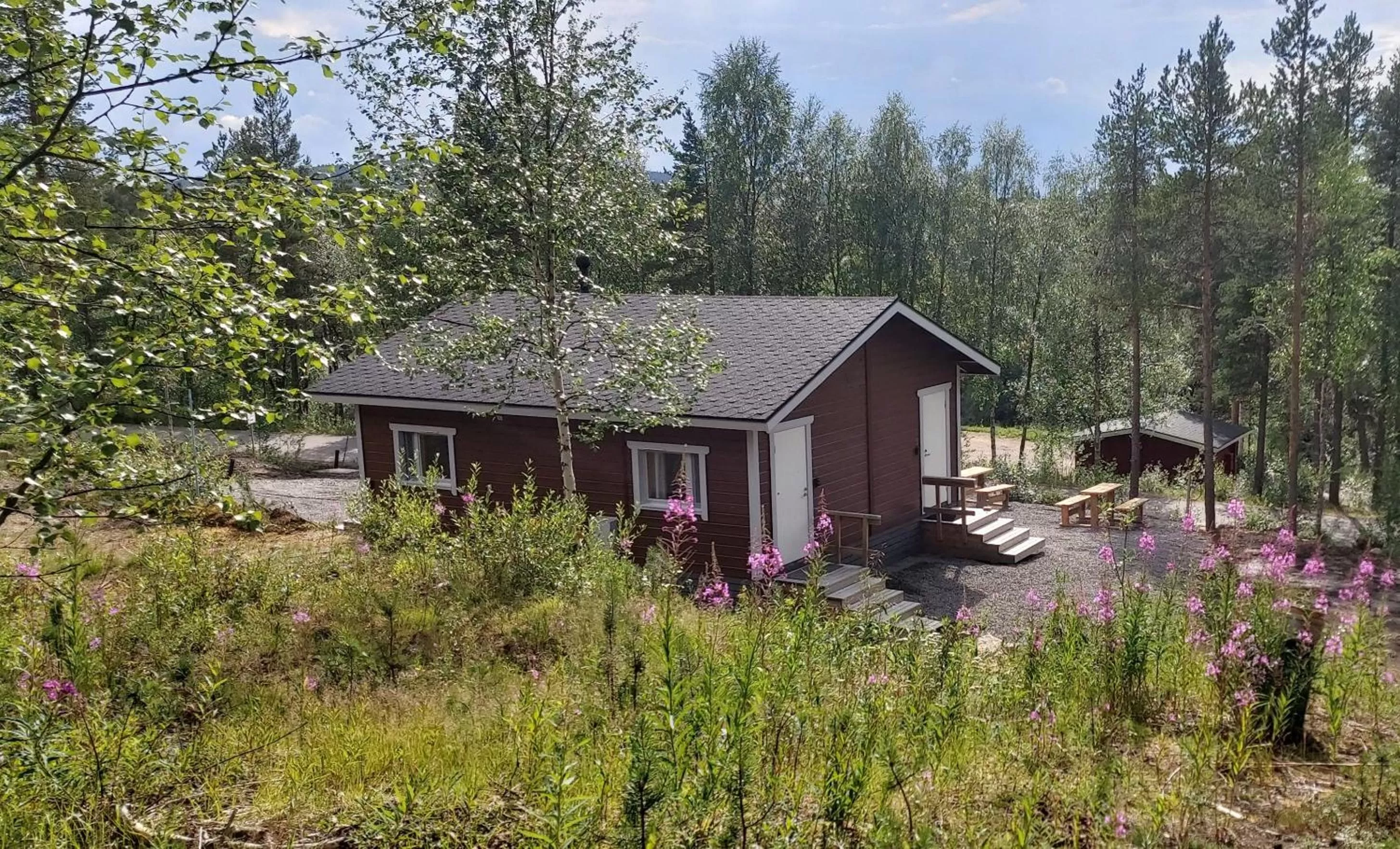 Property building in Hillside Rooms