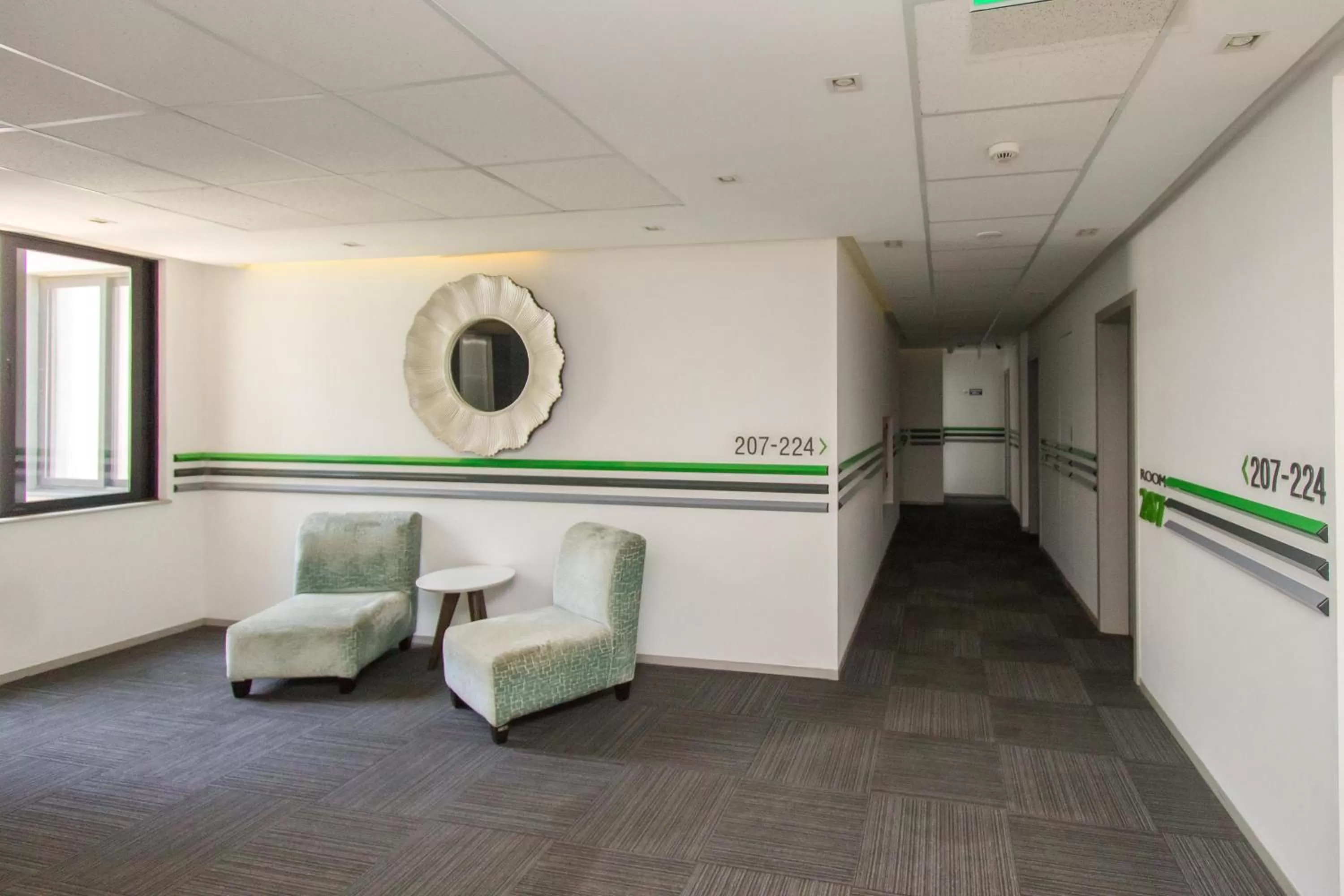 Decorative detail in Imperial Hotel Express