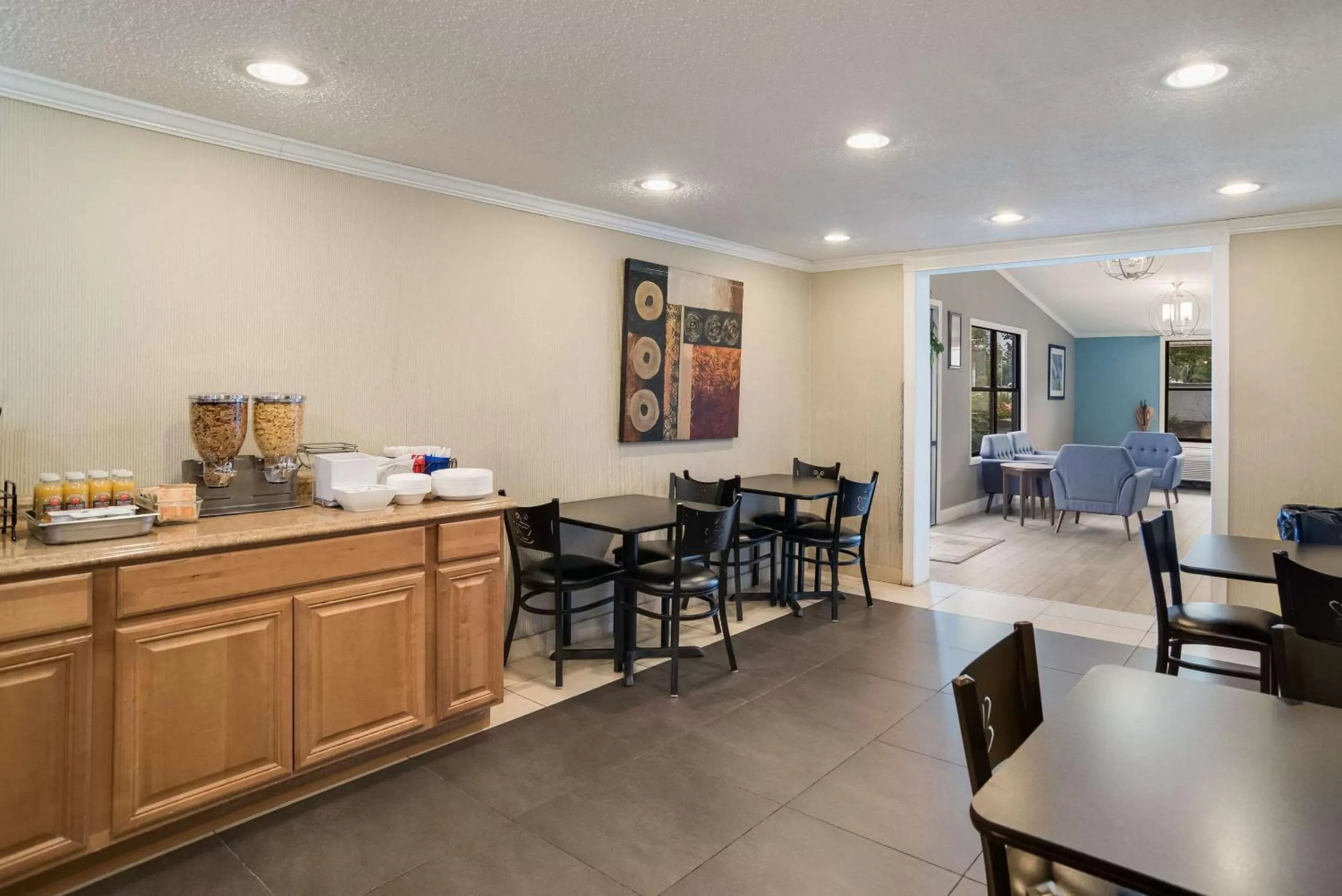 Breakfast in Rodeway Inn Carlisle North