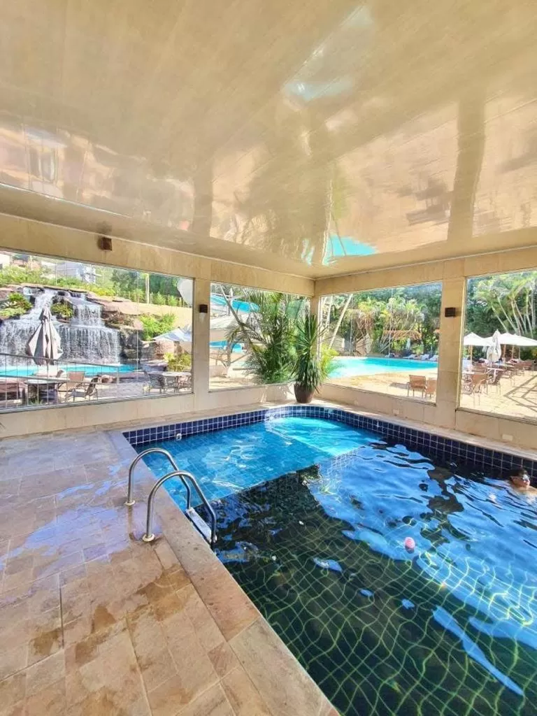 Swimming Pool in Pousada Le Sapê