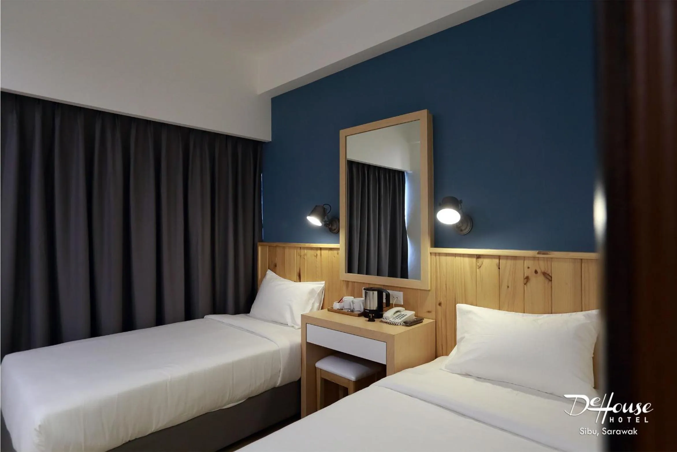 Standard Twin Room in De House Hotel