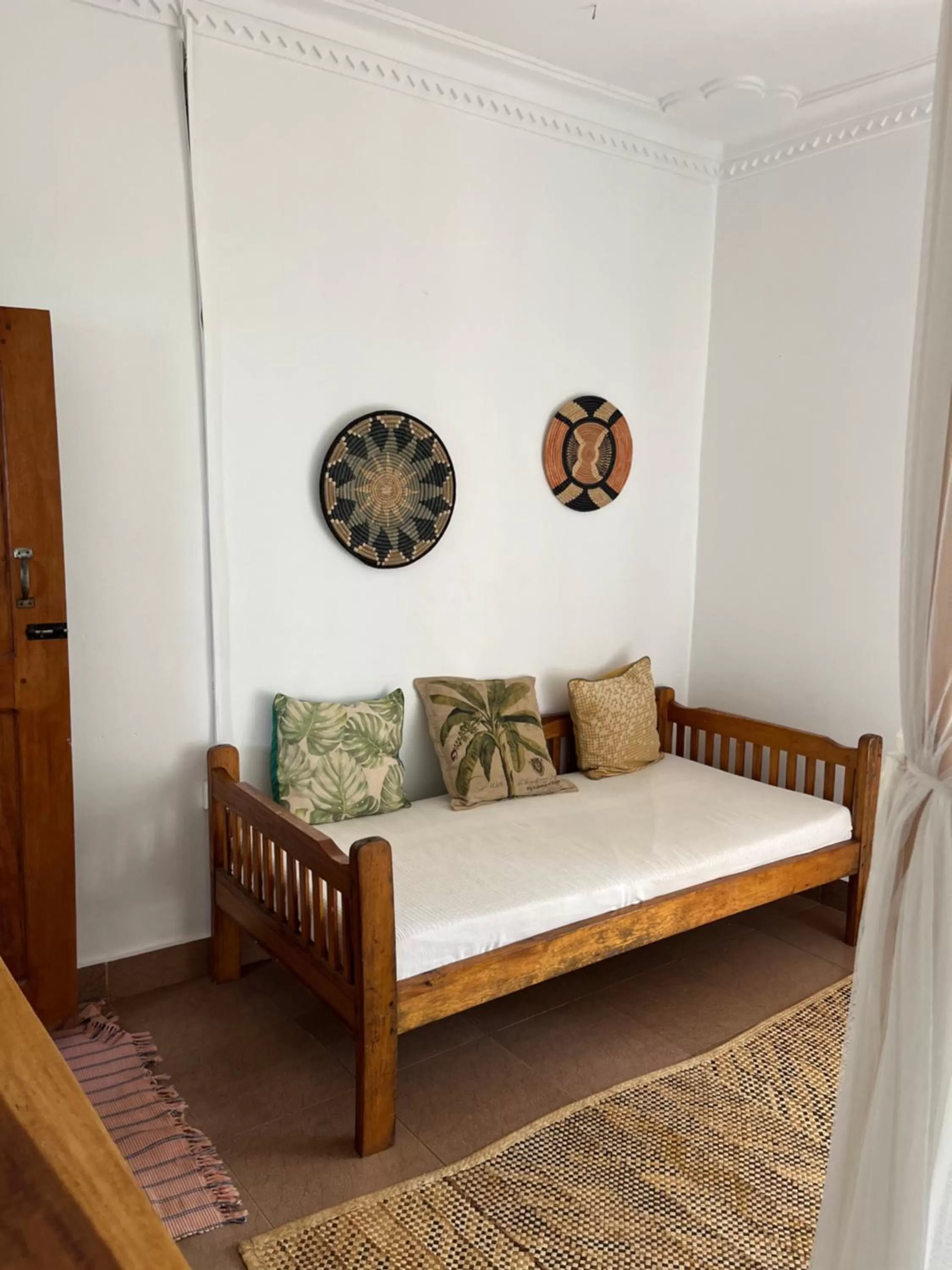 Seating Area in 30 Wilson