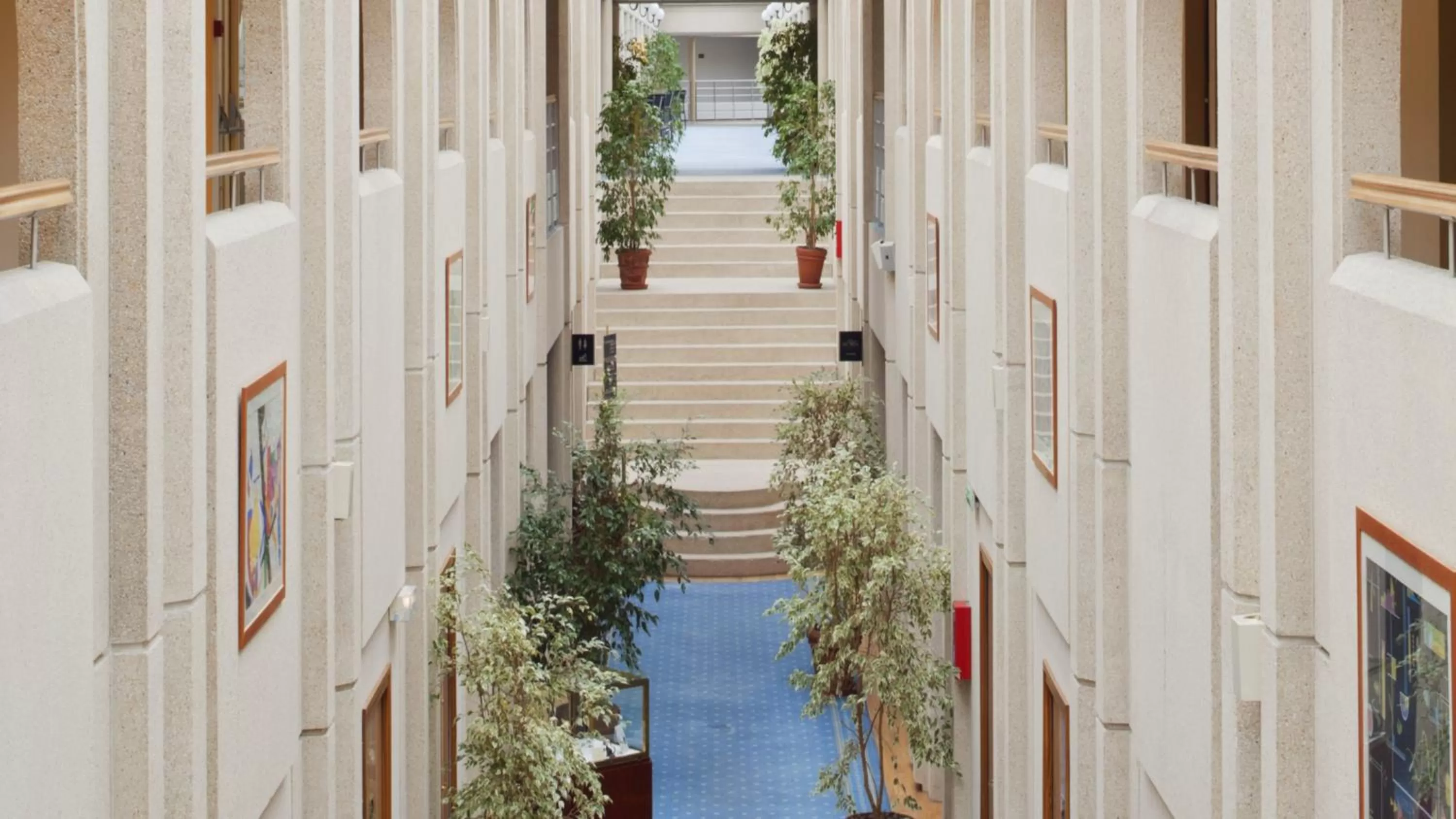 Lobby or reception in Holiday Inn Resort le Touquet by IHG