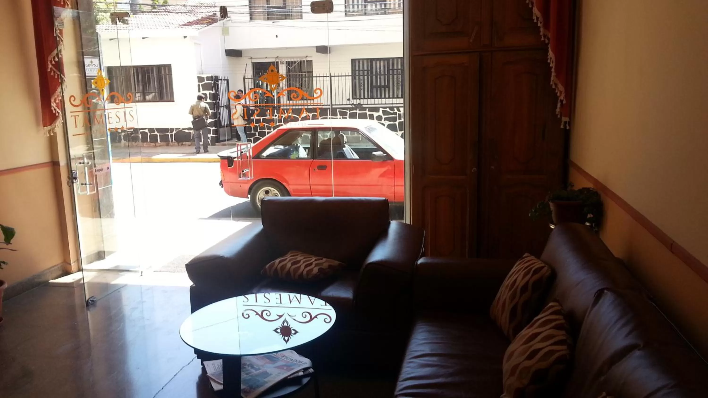 Lobby or reception, Seating Area in HOTEL MAISON FIORI (Plaza Colon)
