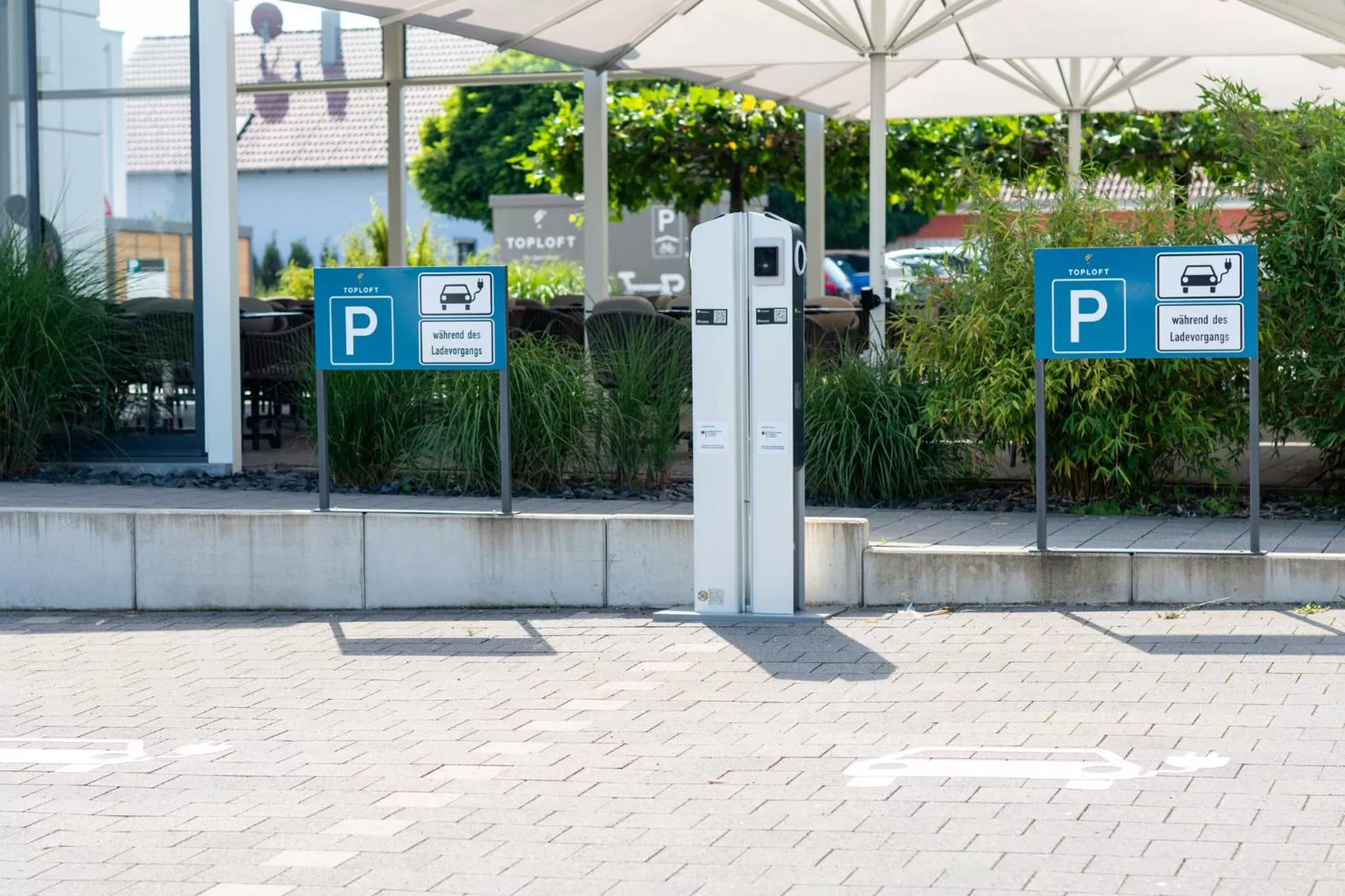 Parking in Toploft The Aparthotel