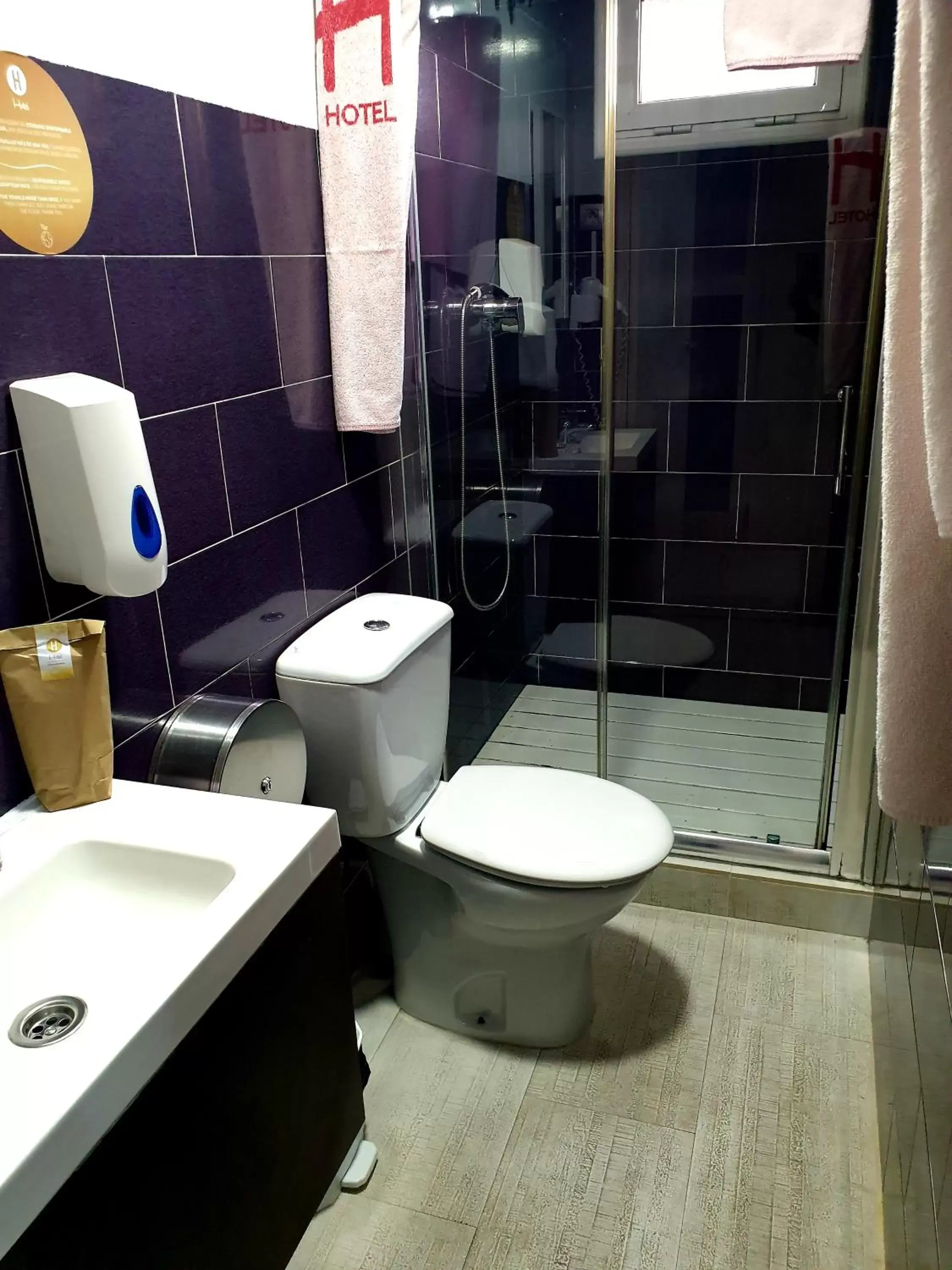 Economy Single Room in Hotel H Economy Single Room in Hotel H