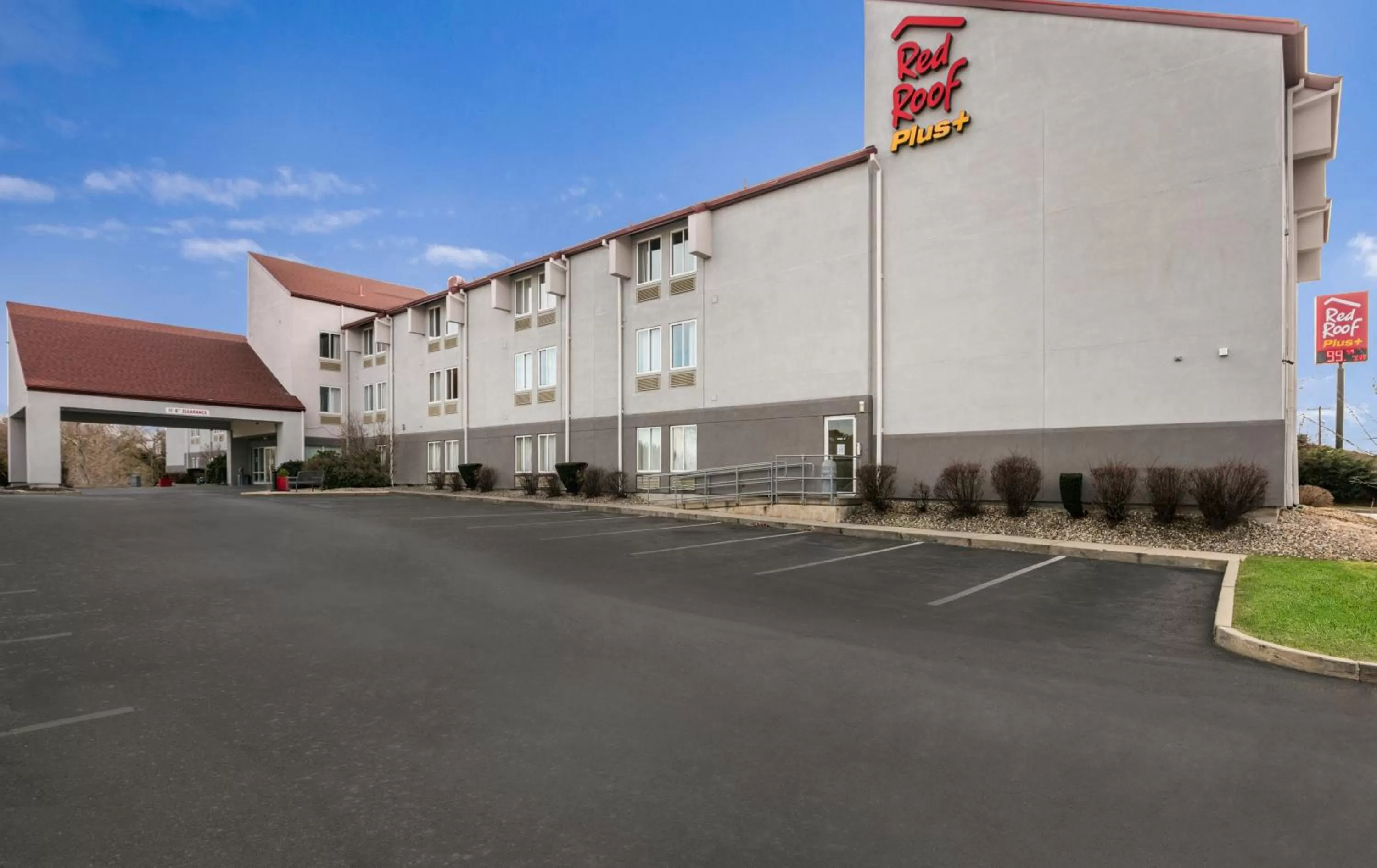 Property building in Red Roof Inn PLUS+ Boston - Logan