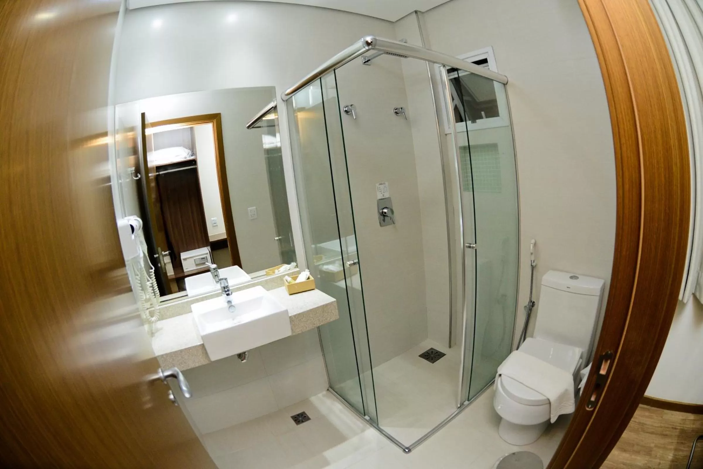 Bathroom in Hotel Mohave