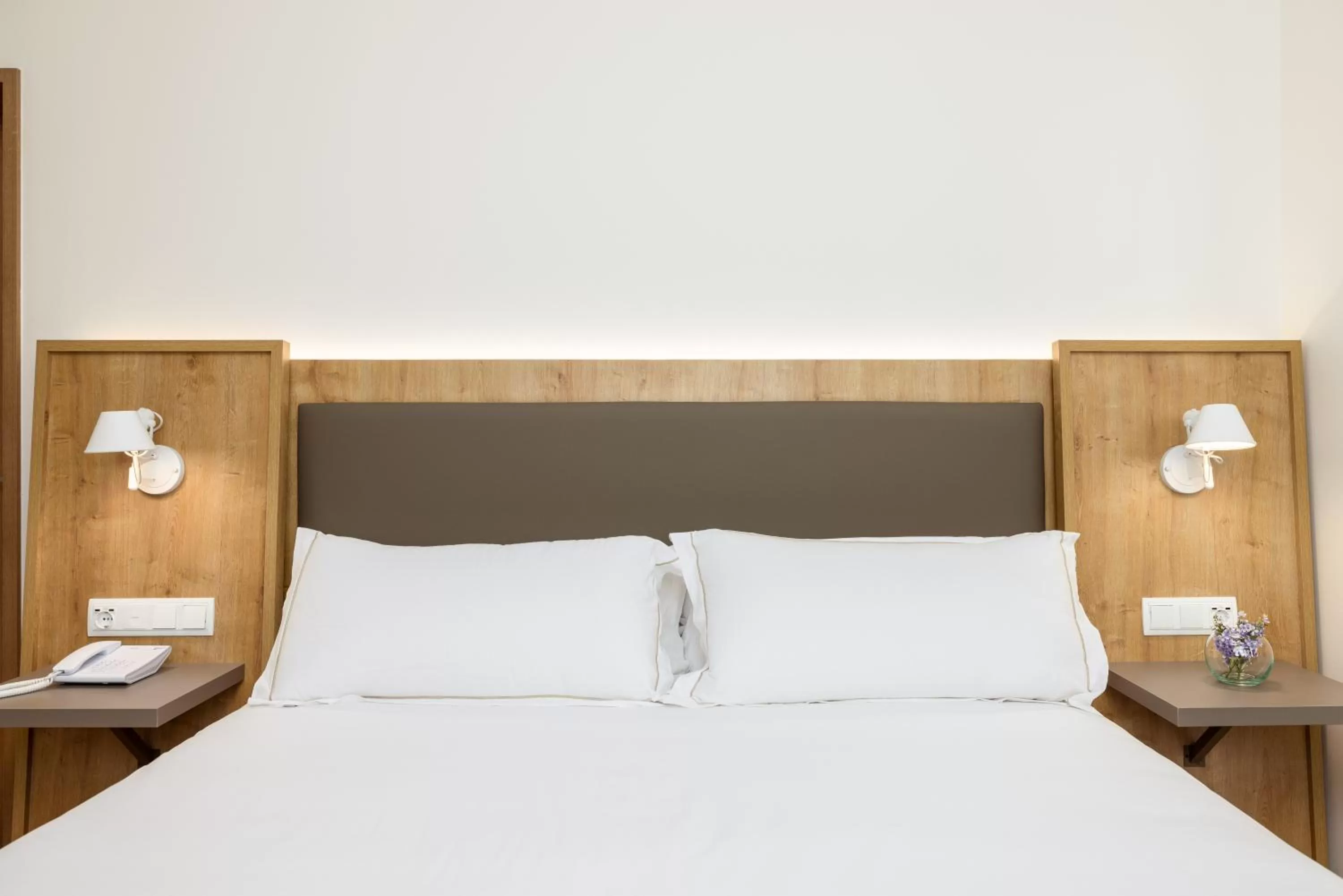 Bed in Virgen de los Reyes