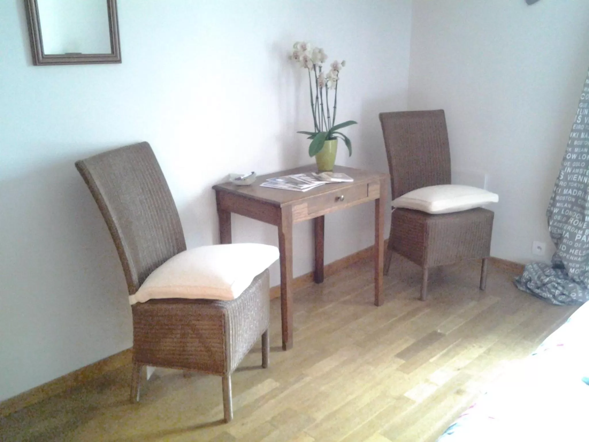 Decorative detail in La Parisiere