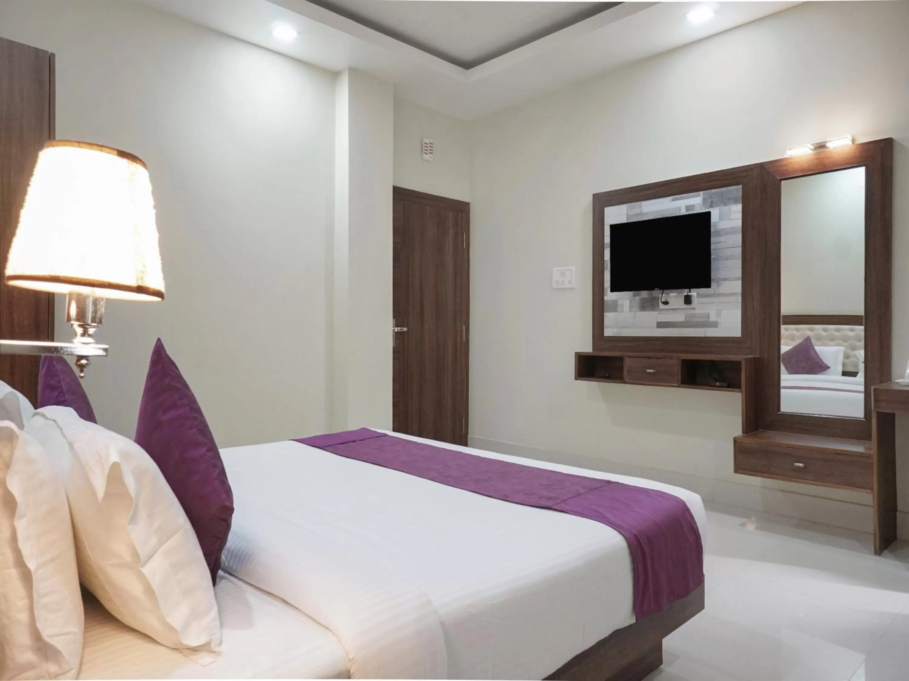 Bedroom, Bed in Pemaling Lords Eco Inn Guwahati