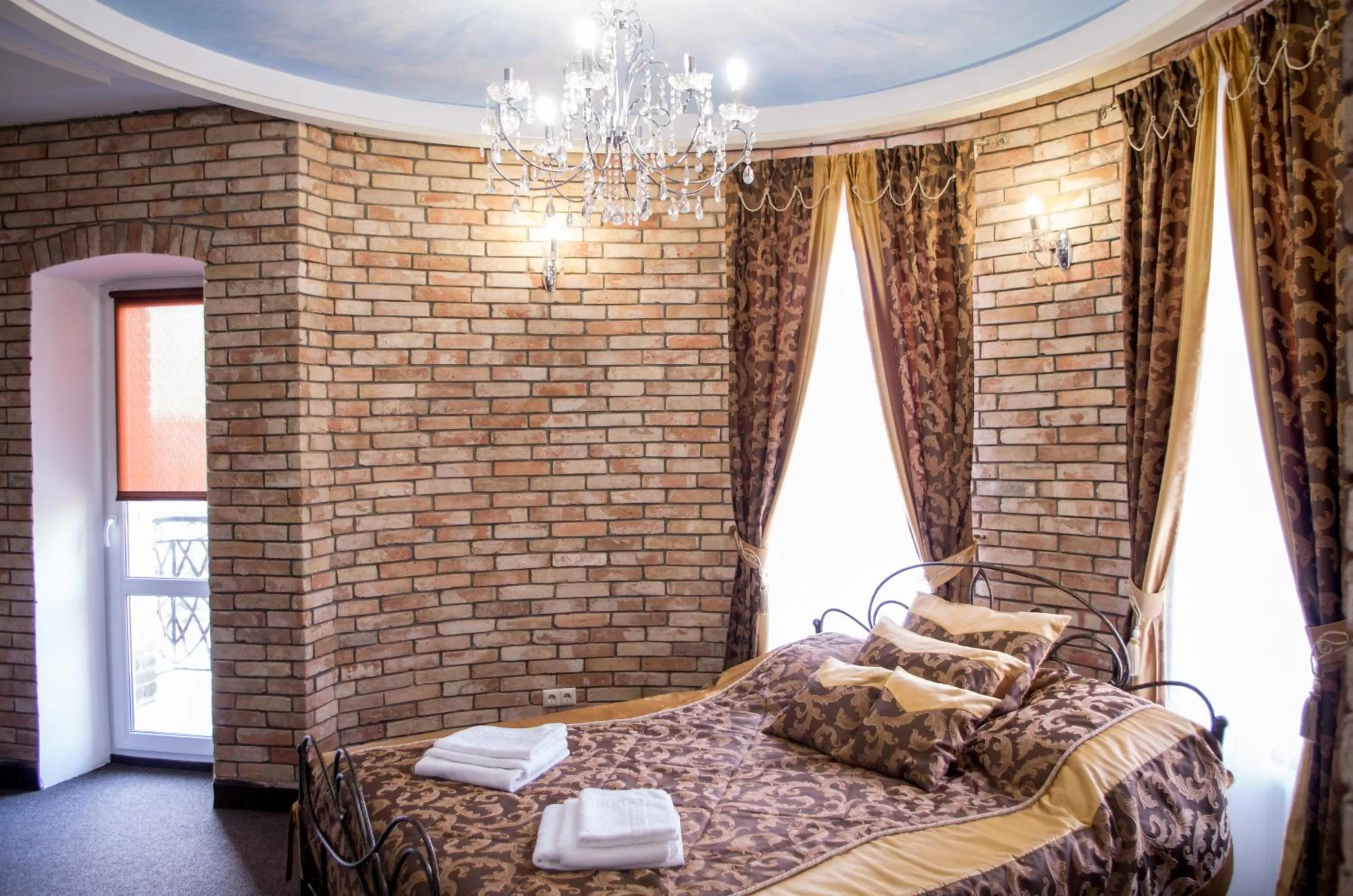 Bed, Room Photo in Ermitazh Hotel Complex