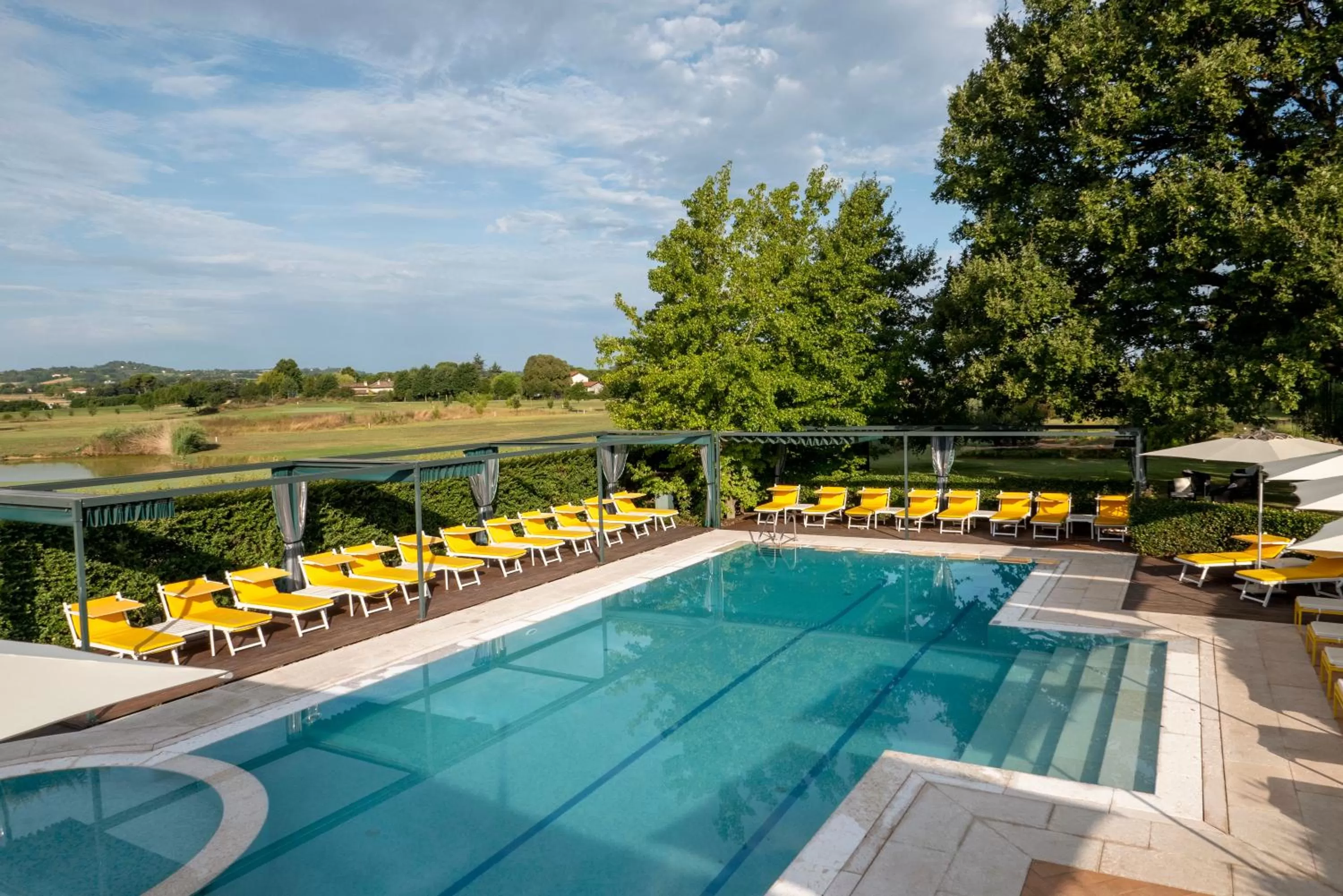 Swimming pool in Villa Abbondanzi Resort