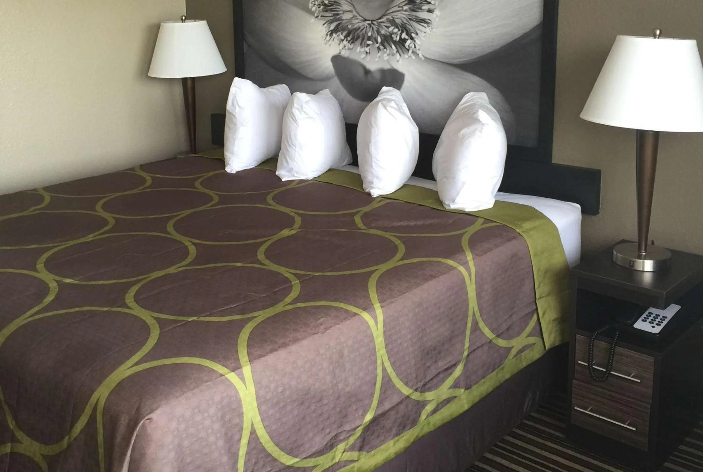 Photo of the whole room, Bed in Super 8 by Wyndham Florence