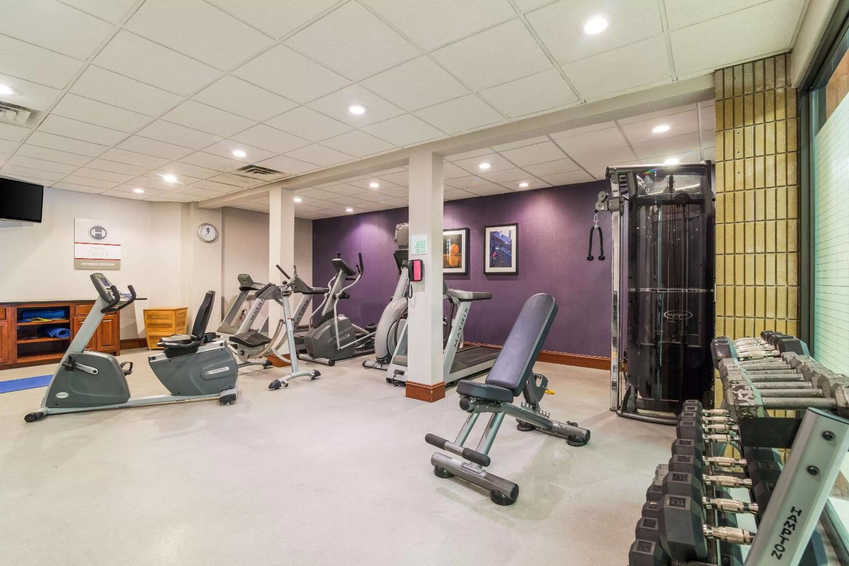 Fitness centre/facilities in Clarion Hotel Convention Center
