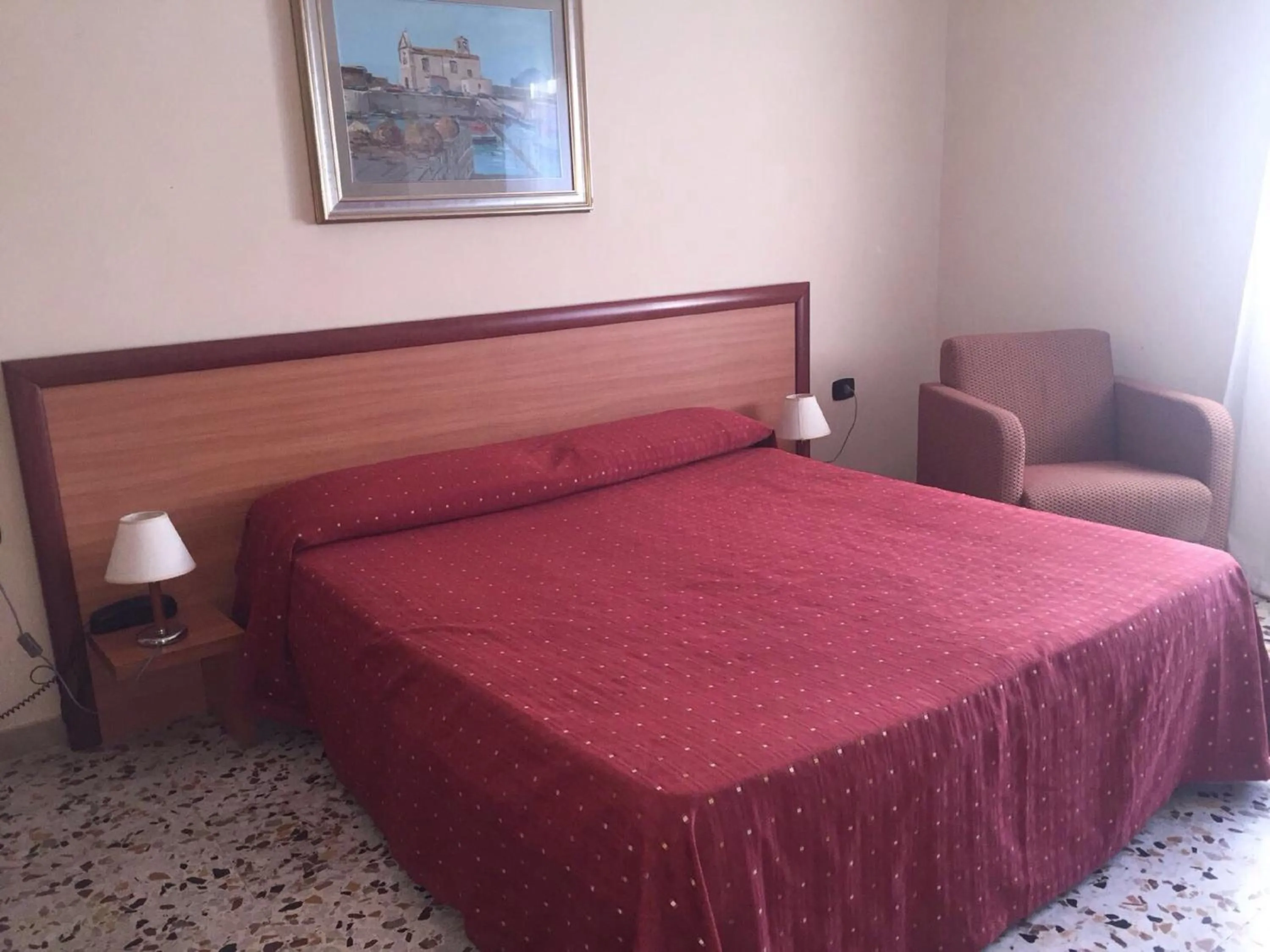 Photo of the whole room, Bed in Hotel La Casa Del Pellegrino