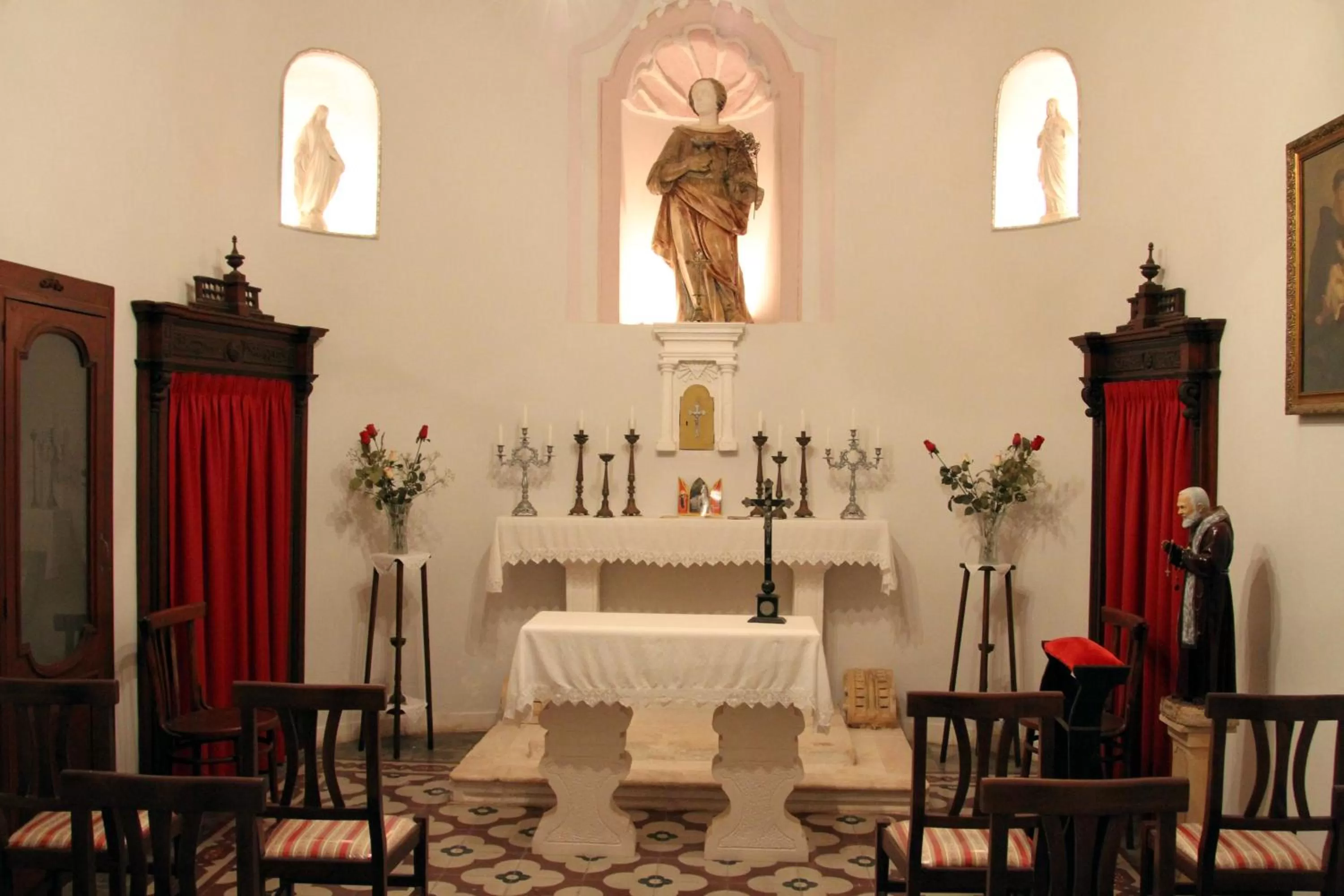 Place of worship in Masseria Tolla