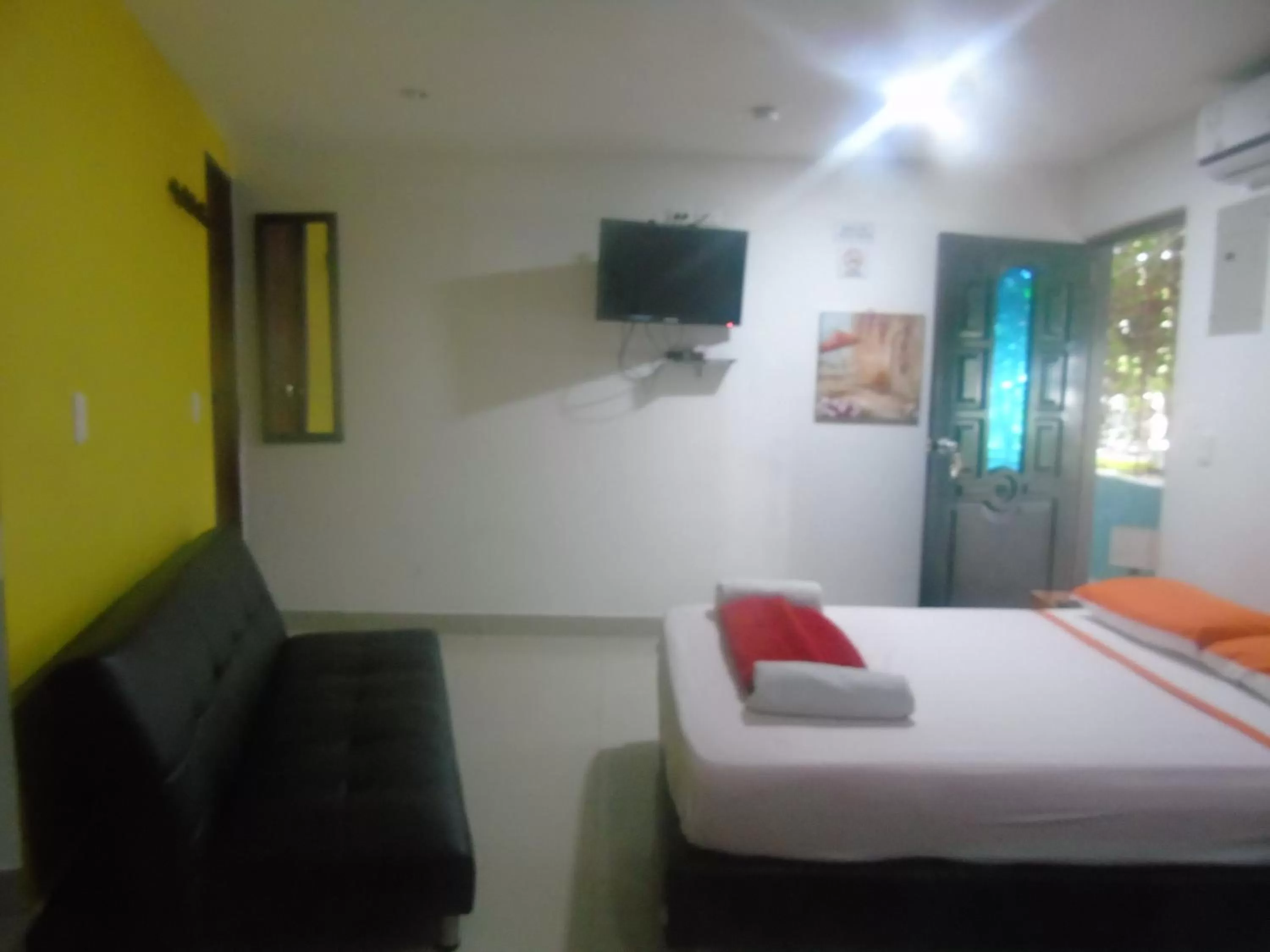 TV/Entertainment Center in Posada Miss Joyce House