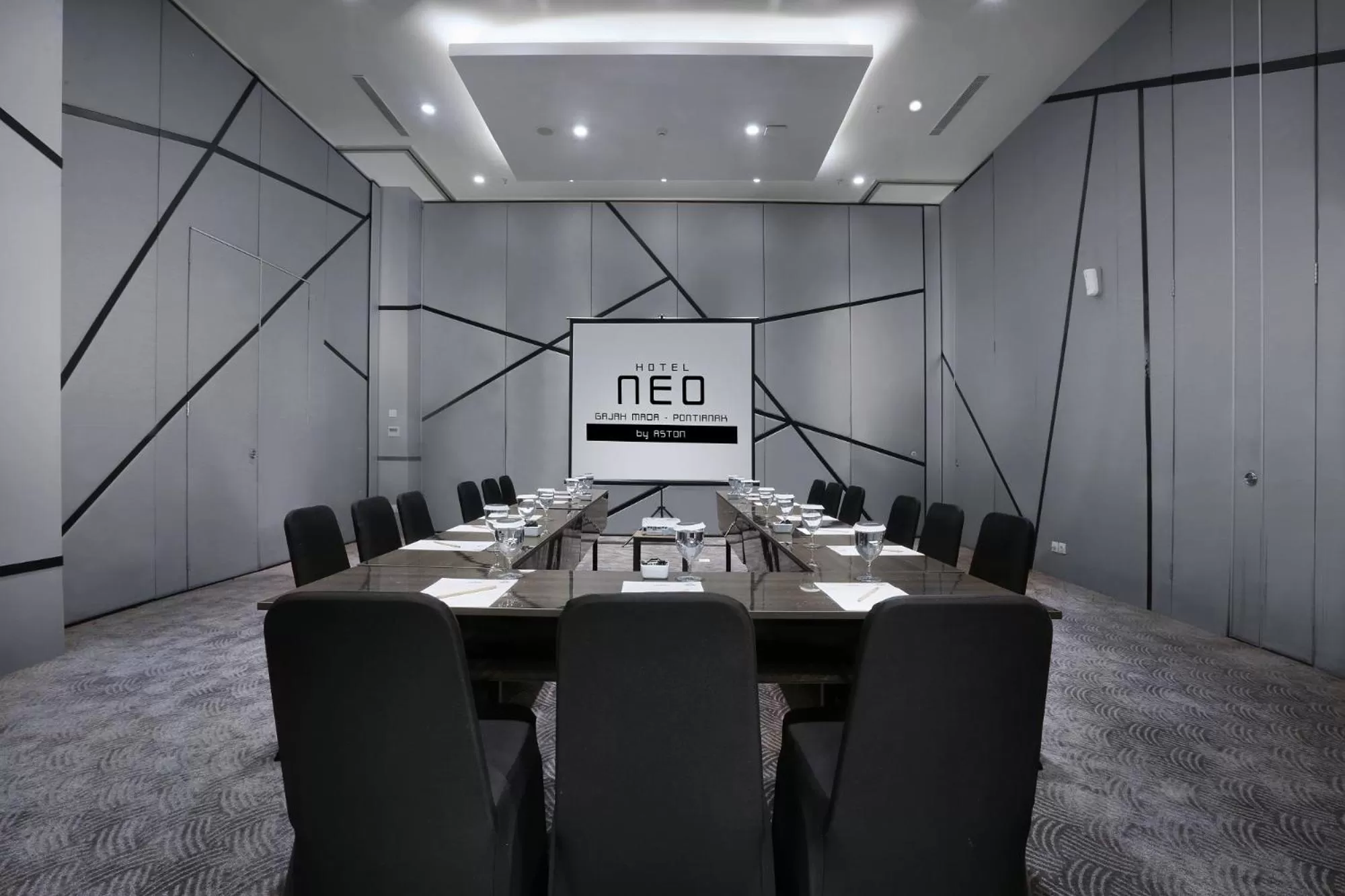 Hotel Neo Gajah Mada Pontianak by ASTON