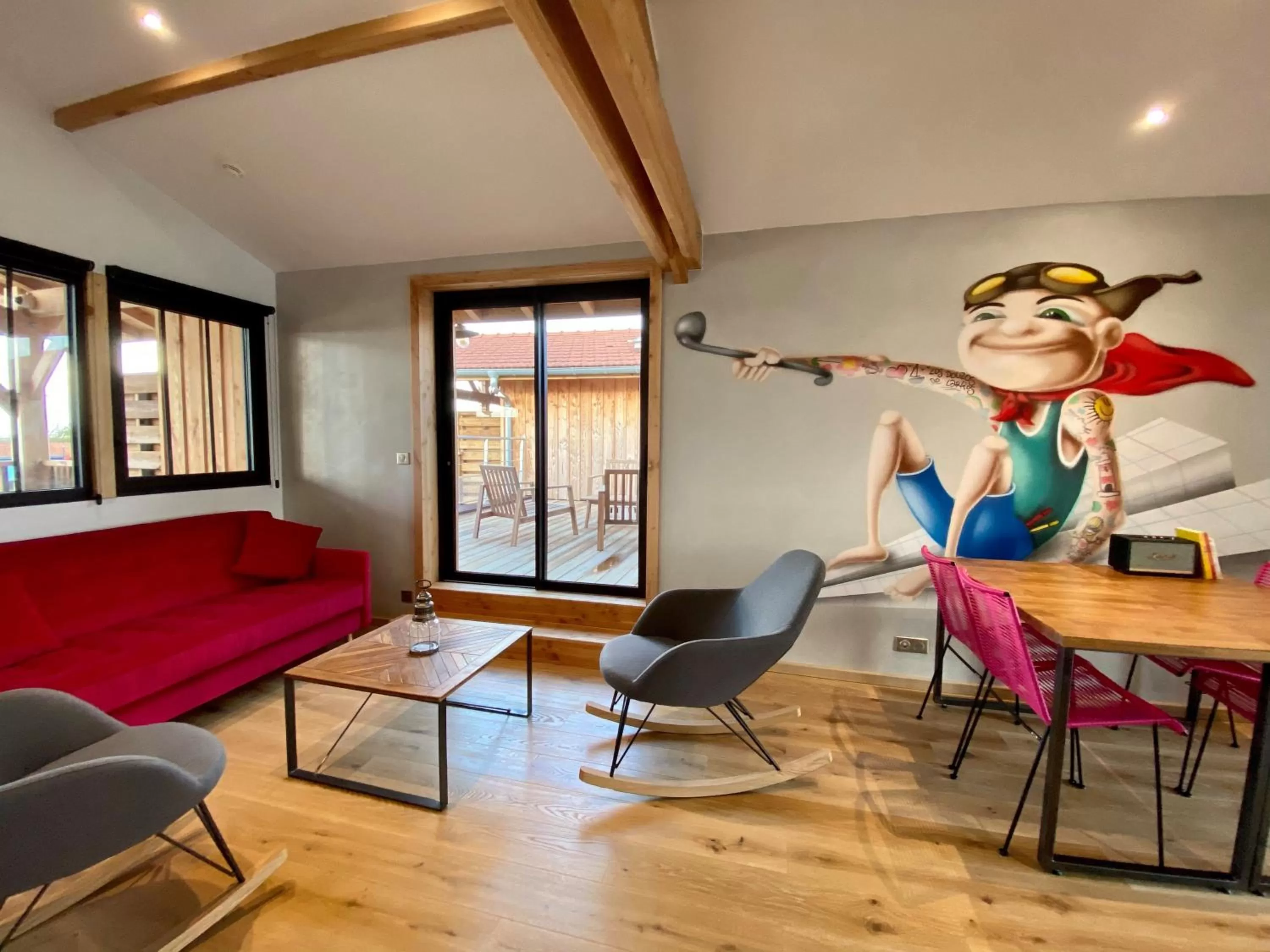 Decorative detail in LES 12 DE LARROS