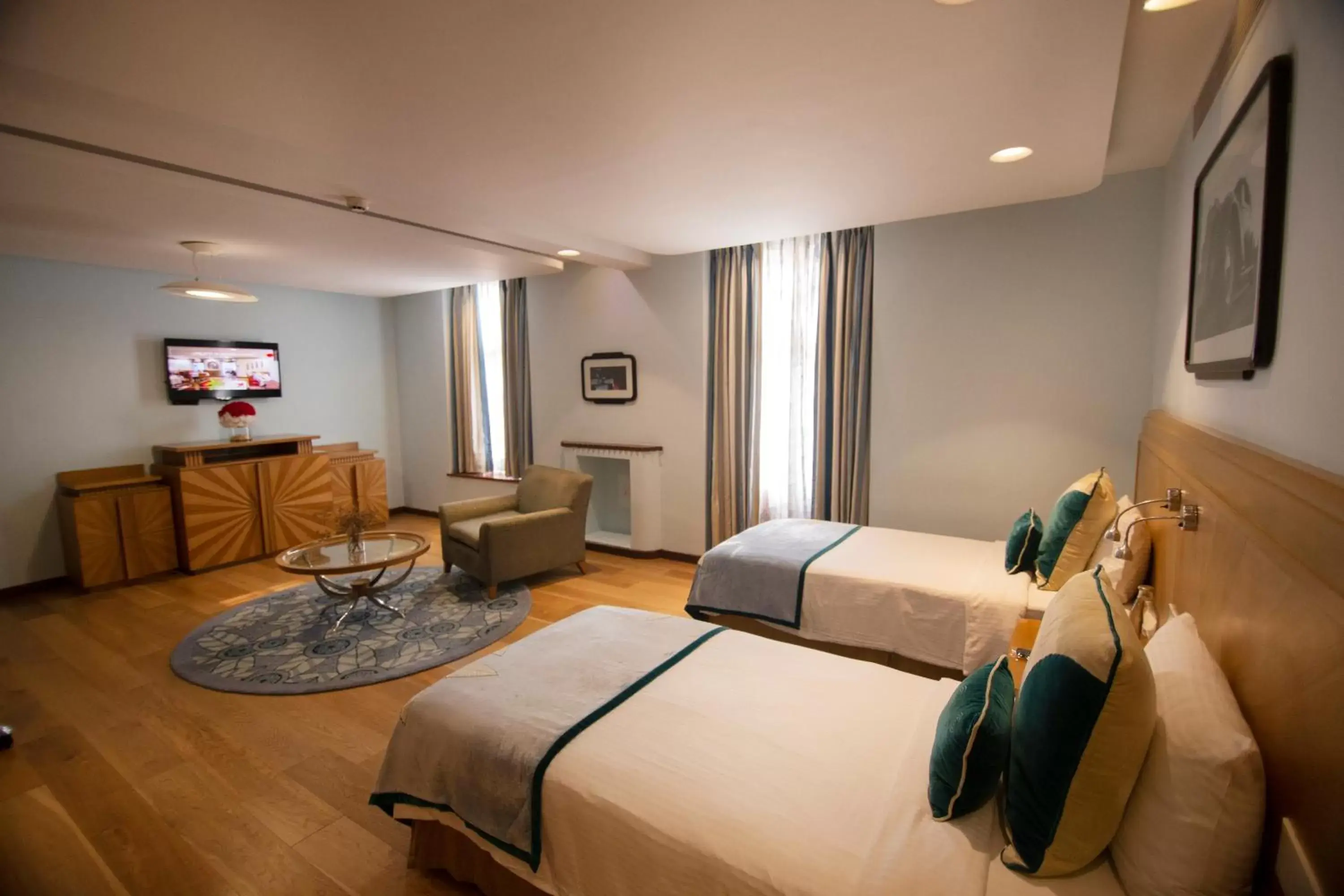 Premium Room Twin Bed with 15% off on Food and Soft Beverages, Happy Hours (Buy 1 & Get 1) on select menu at InSomnia - single occupancy in Ambassador, New Delhi - IHCL SeleQtions Premium Room Twin Bed with 15% off on Food and Soft Beverages, Happy Hours (Buy 1 & Get 1) on select menu at InSomnia - single occupancy in Ambassador, New Delhi - IHCL SeleQtions