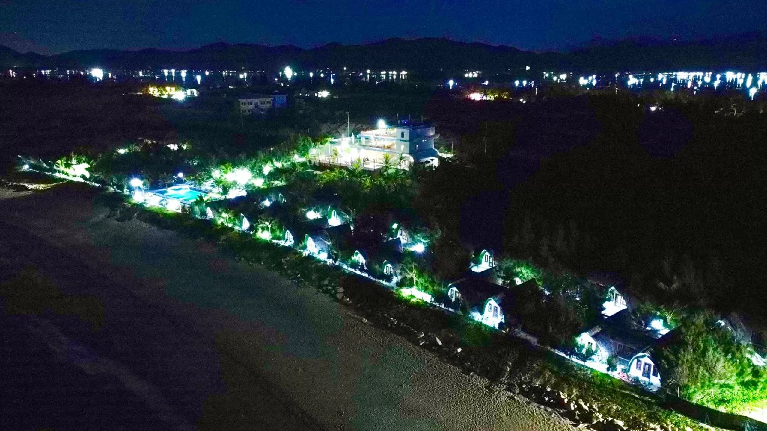 Bird's-eye View in Hoa Loi resort, Song Cau-Phu Yen