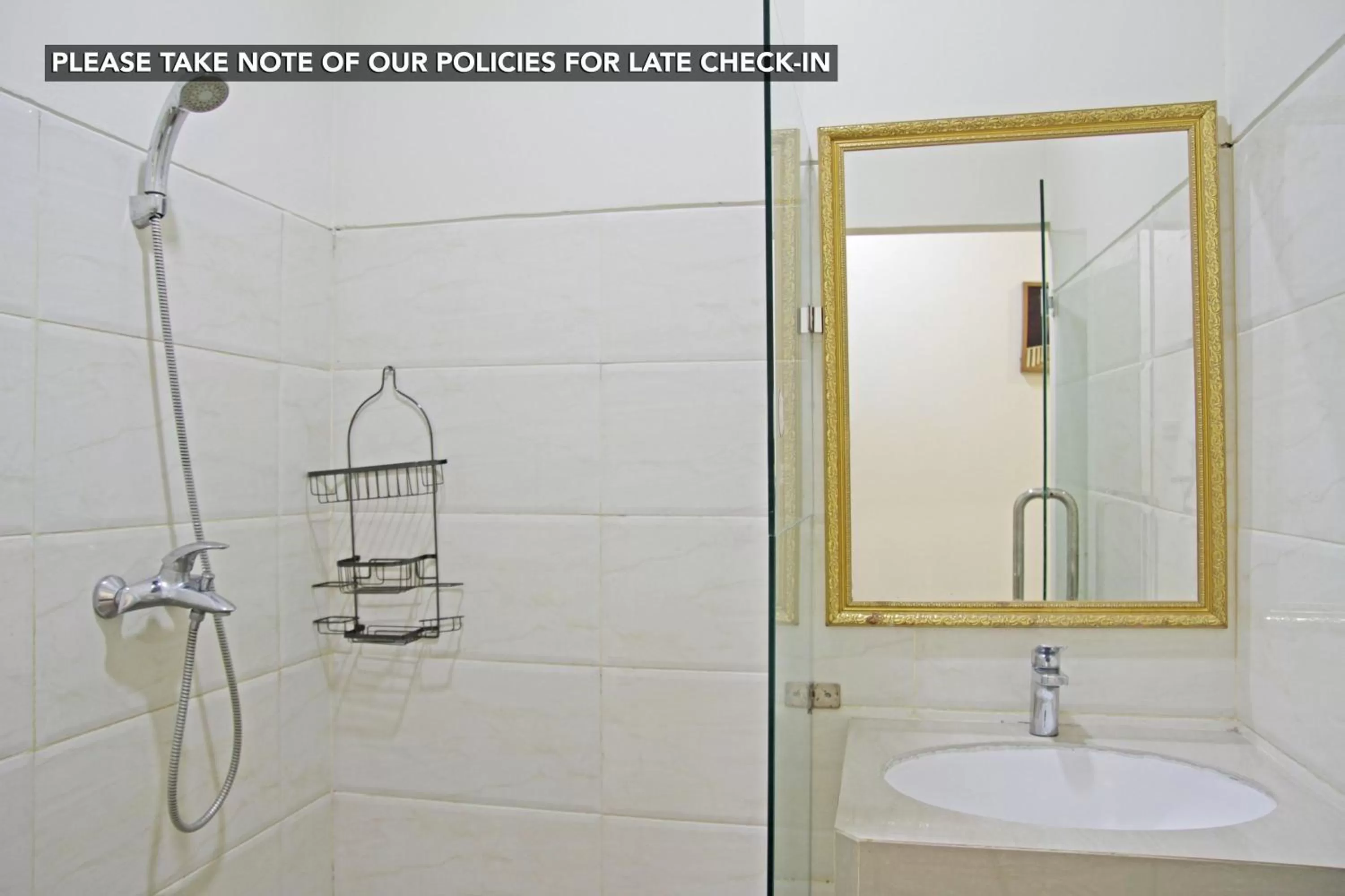 Bathroom in Kemang Eleven