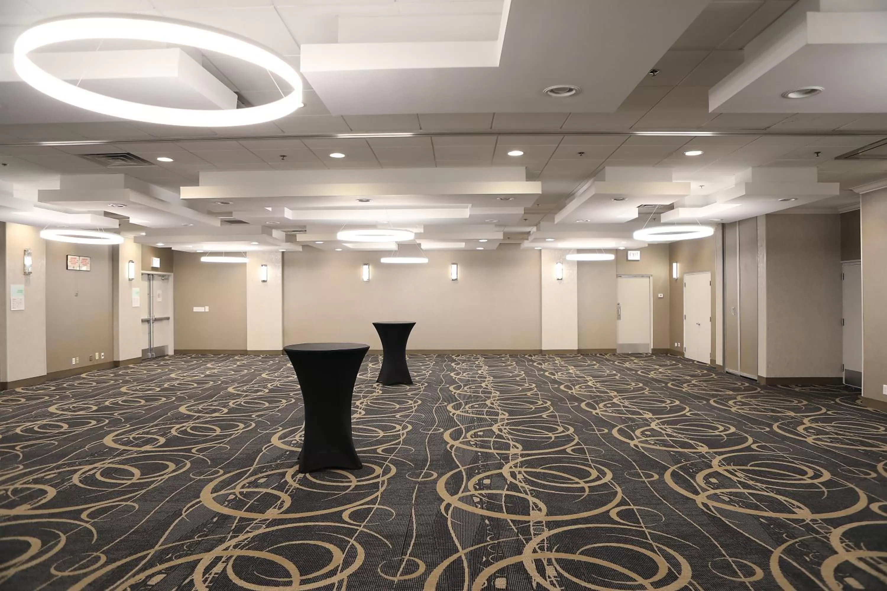 Meeting/conference room in Holiday Inn O'Hare Area by IHG