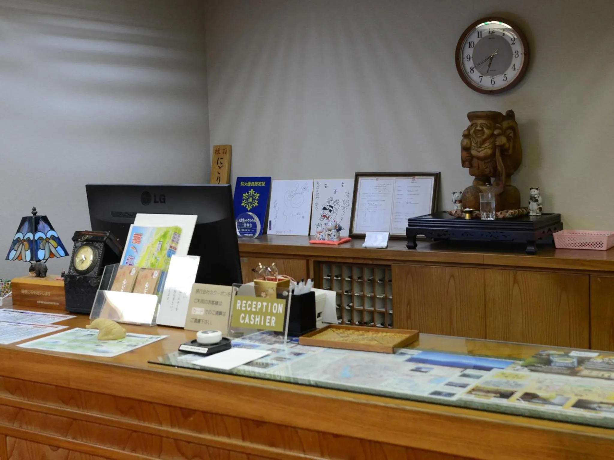 Lobby or reception in Kinokuniya Ryokan